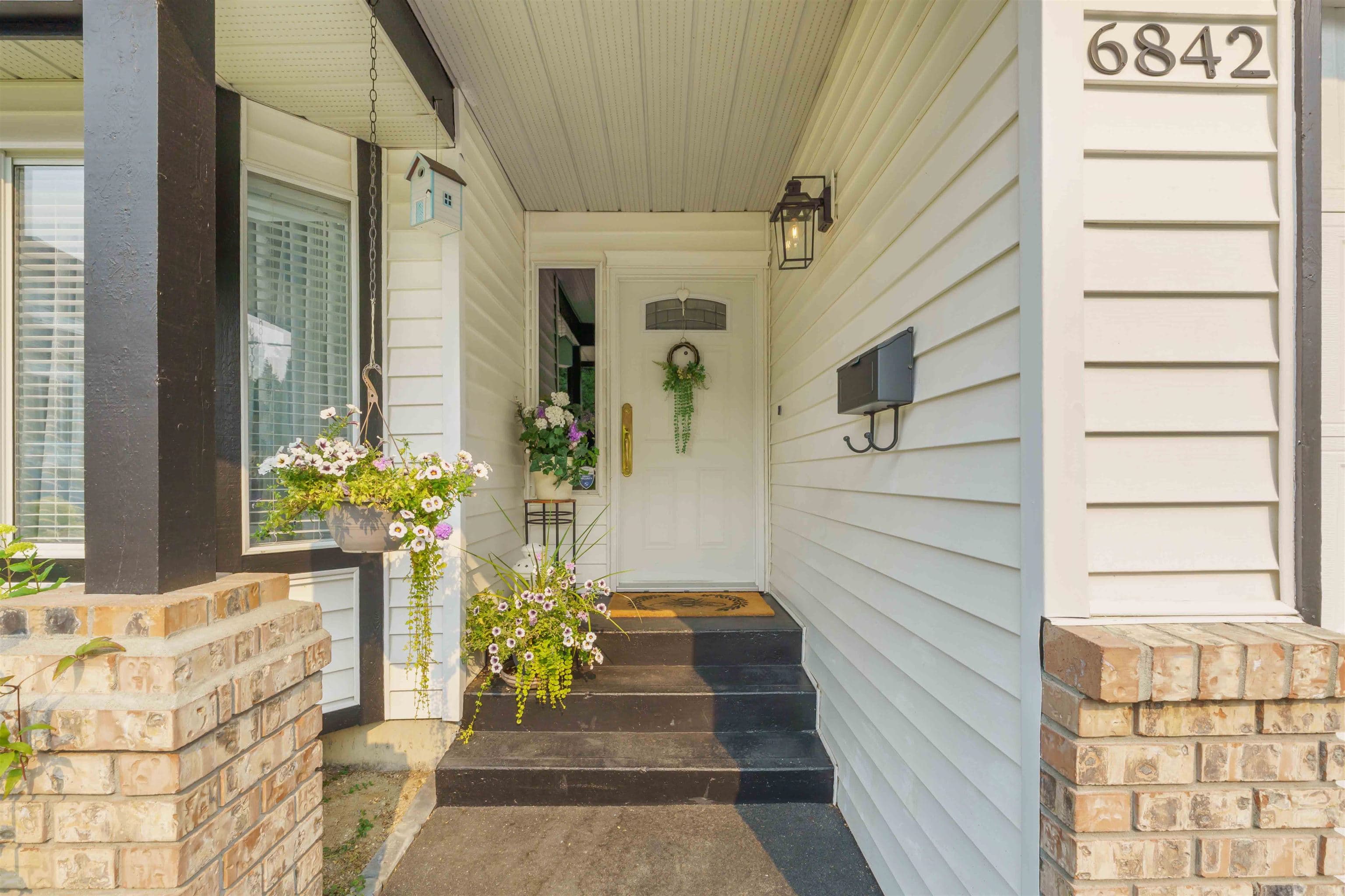 6842 137a Street, Surrey, V3W 9S1 — photo 4