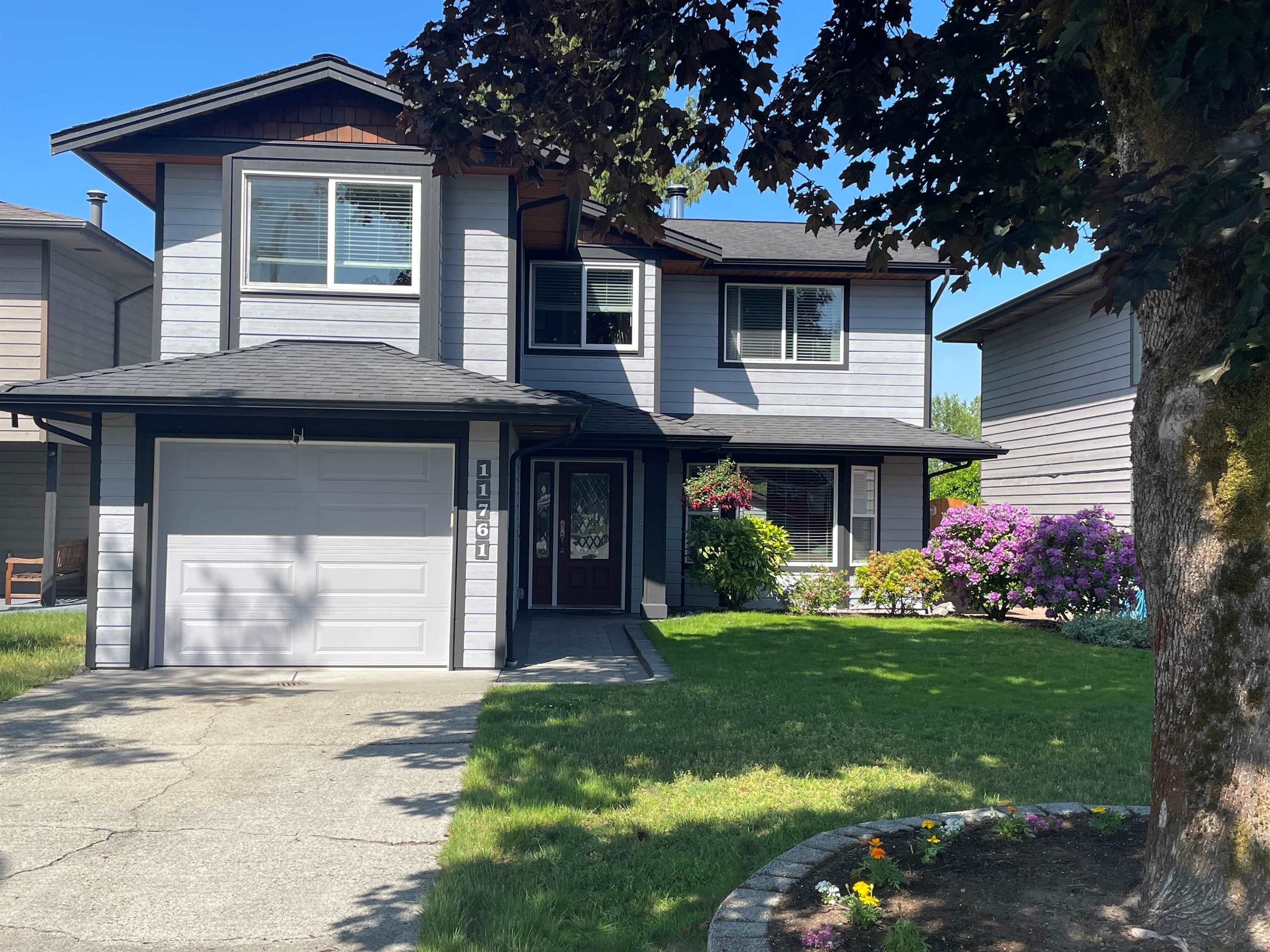 11761 190 Street, Pitt Meadows, V3Y 1Y2 — photo 1