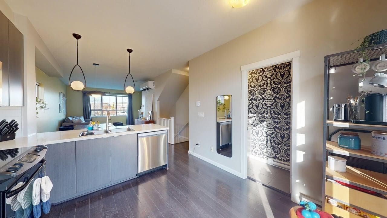 70 - 19505 68a Avenue, Surrey, V4N 6K3 — photo 4