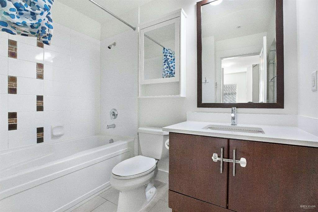 402 - 6328 Larkin Drive, Vancouver, V6T 2K2 — photo 2