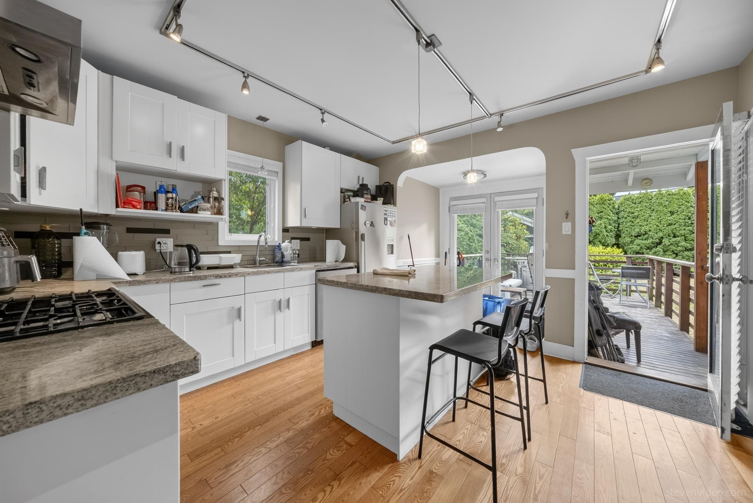 38xx W 20th Avenue, Vancouver, V6S 1G2 — photo 3
