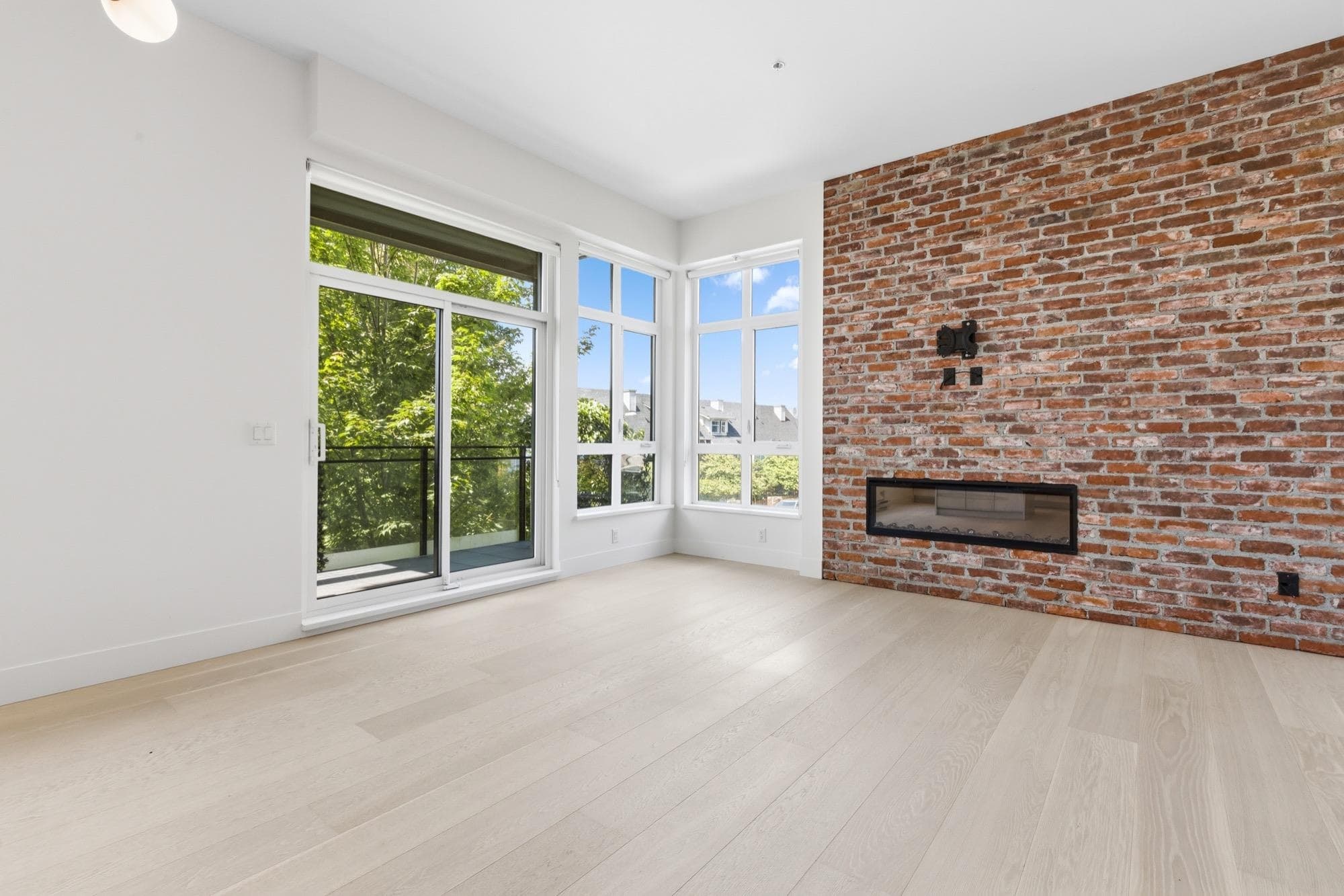 205 - 300 Salter Street, New Westminster