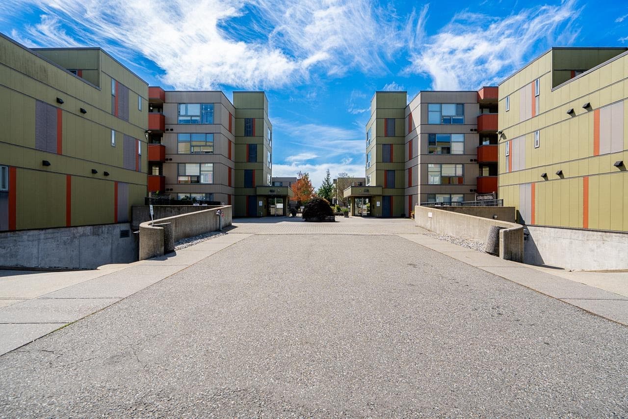 208 - 12075 228 Street, Maple Ridge, V2X 6M2 — photo 2