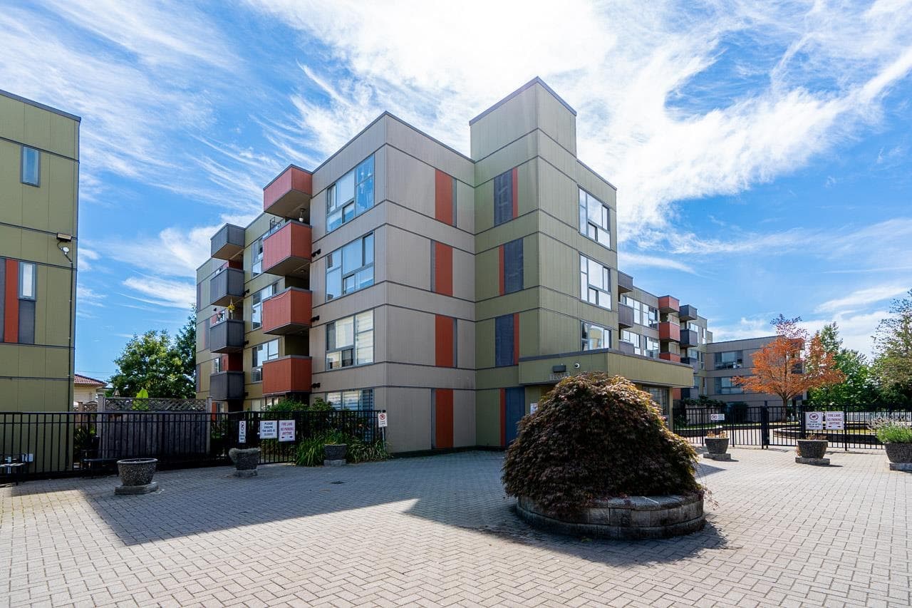 208 - 12075 228 Street, Maple Ridge