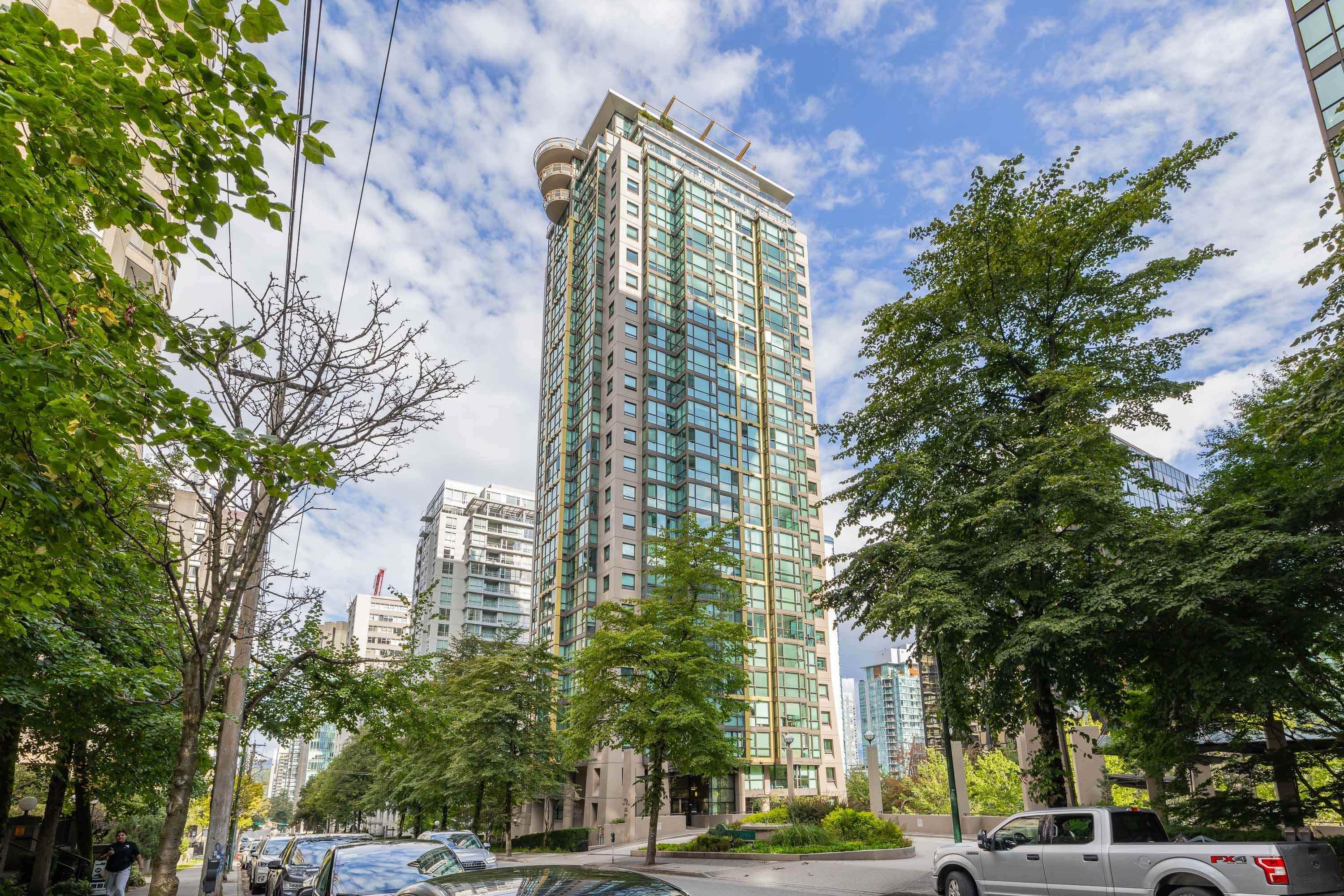 411 - 1367 Alberni Street, Vancouver, V6E 4R9 — photo 1