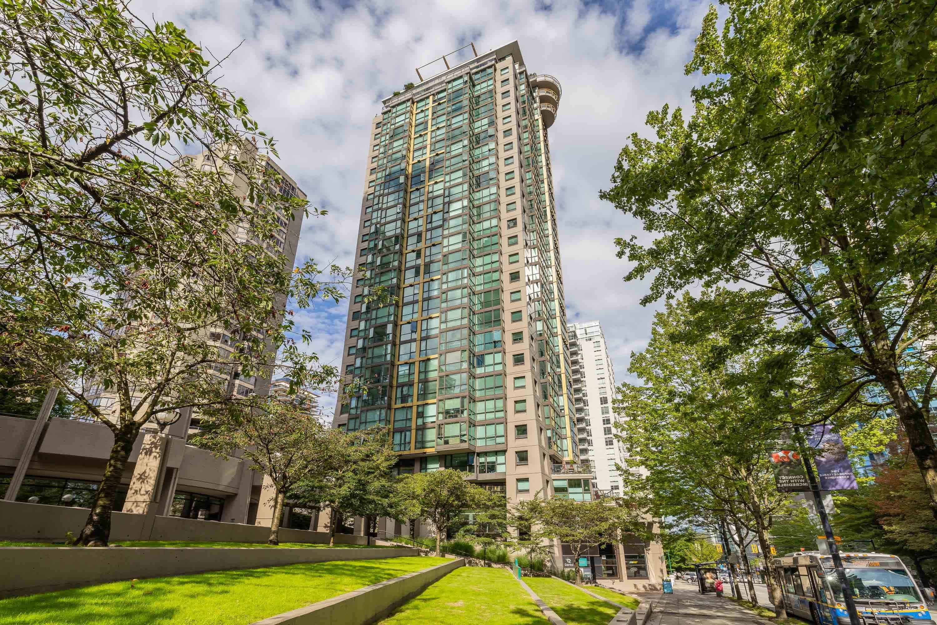 411 - 1367 Alberni Street, Vancouver, V6E 4R9 — photo 2