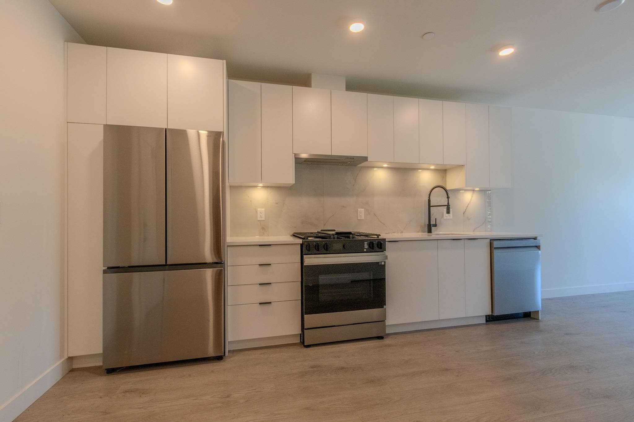 206 - 13238 105 Avenue, Surrey, V3T 0W1 — photo 3