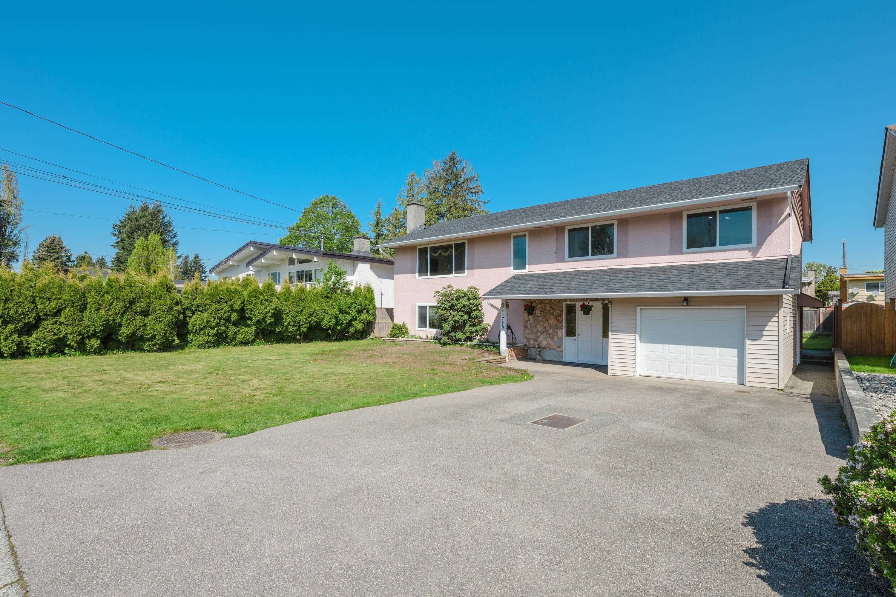 11789 85a Avenue, Delta
