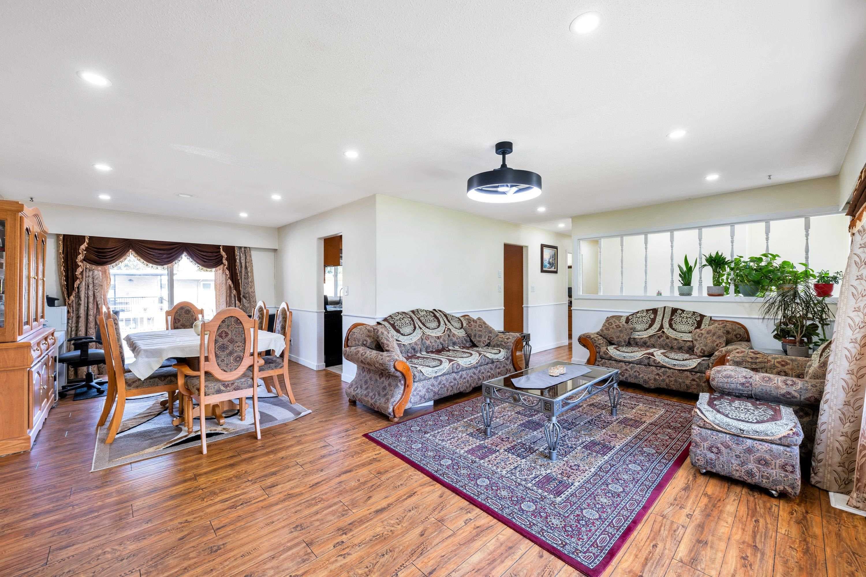 11789 85a Avenue, Delta, V4C 2V8 — photo 4