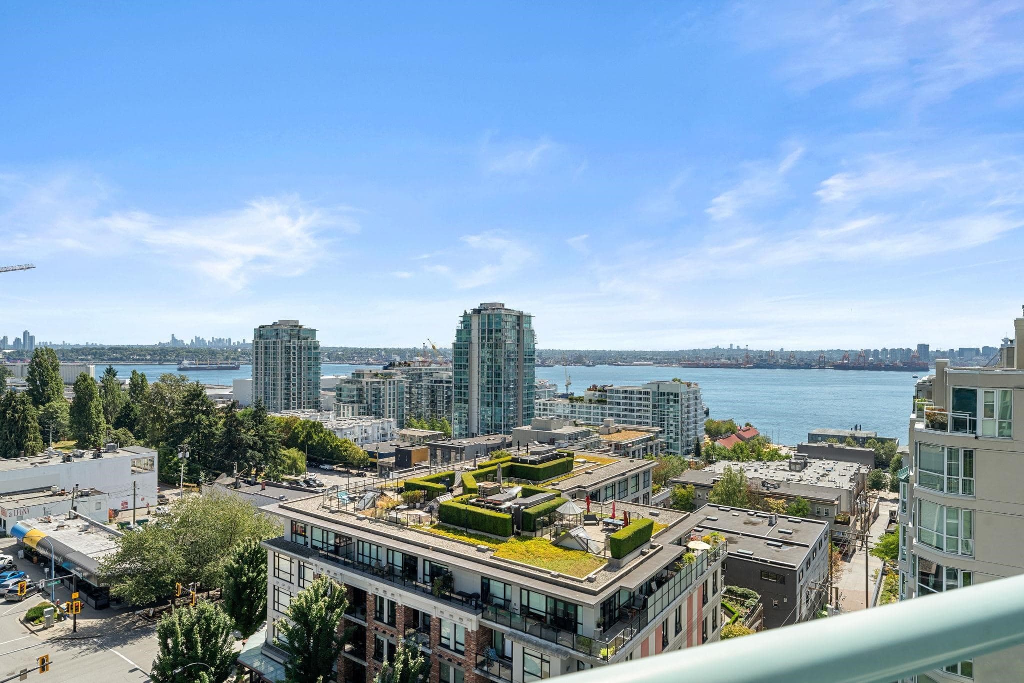1201 - 120 W 2nd Street, North Vancouver, V7M 1C3 — photo 1
