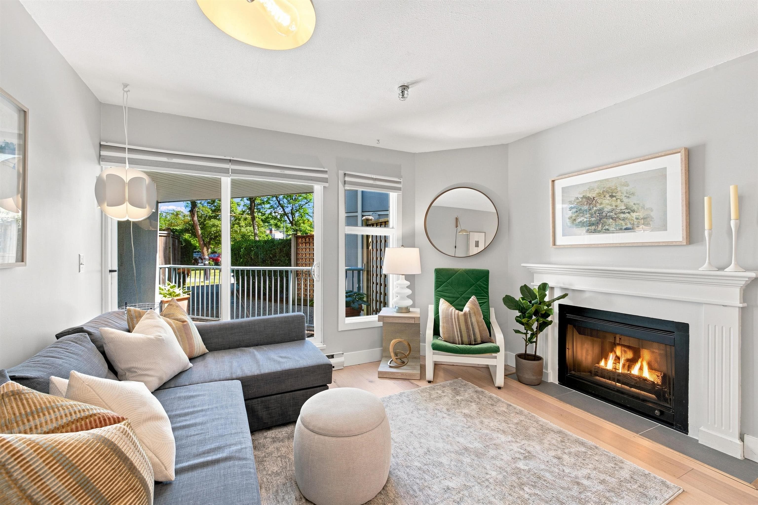 108 - 2020 W 8th Avenue, Vancouver, V6J 1W5 — photo 1
