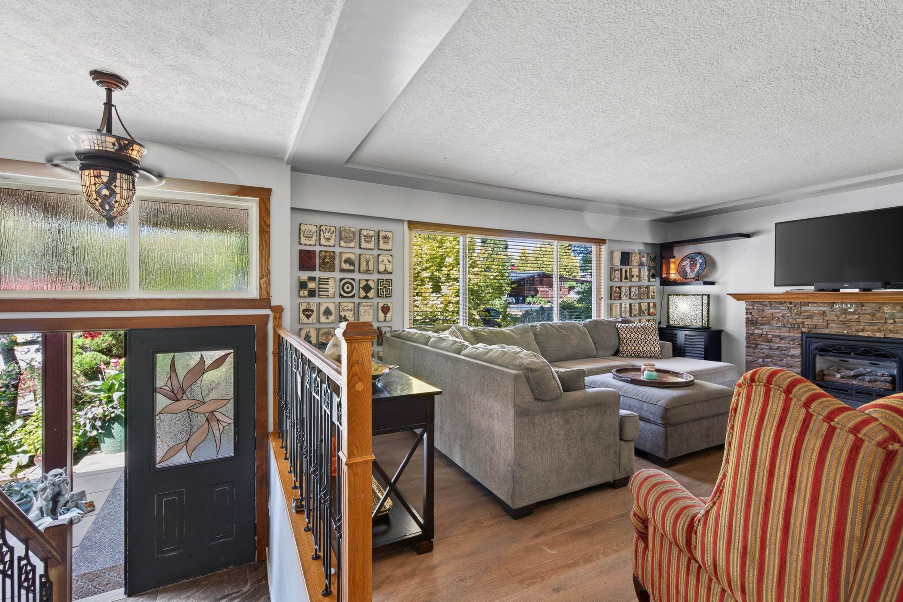 517 Ailsa Avenue, Port Moody, V3H 1A5 — photo 5