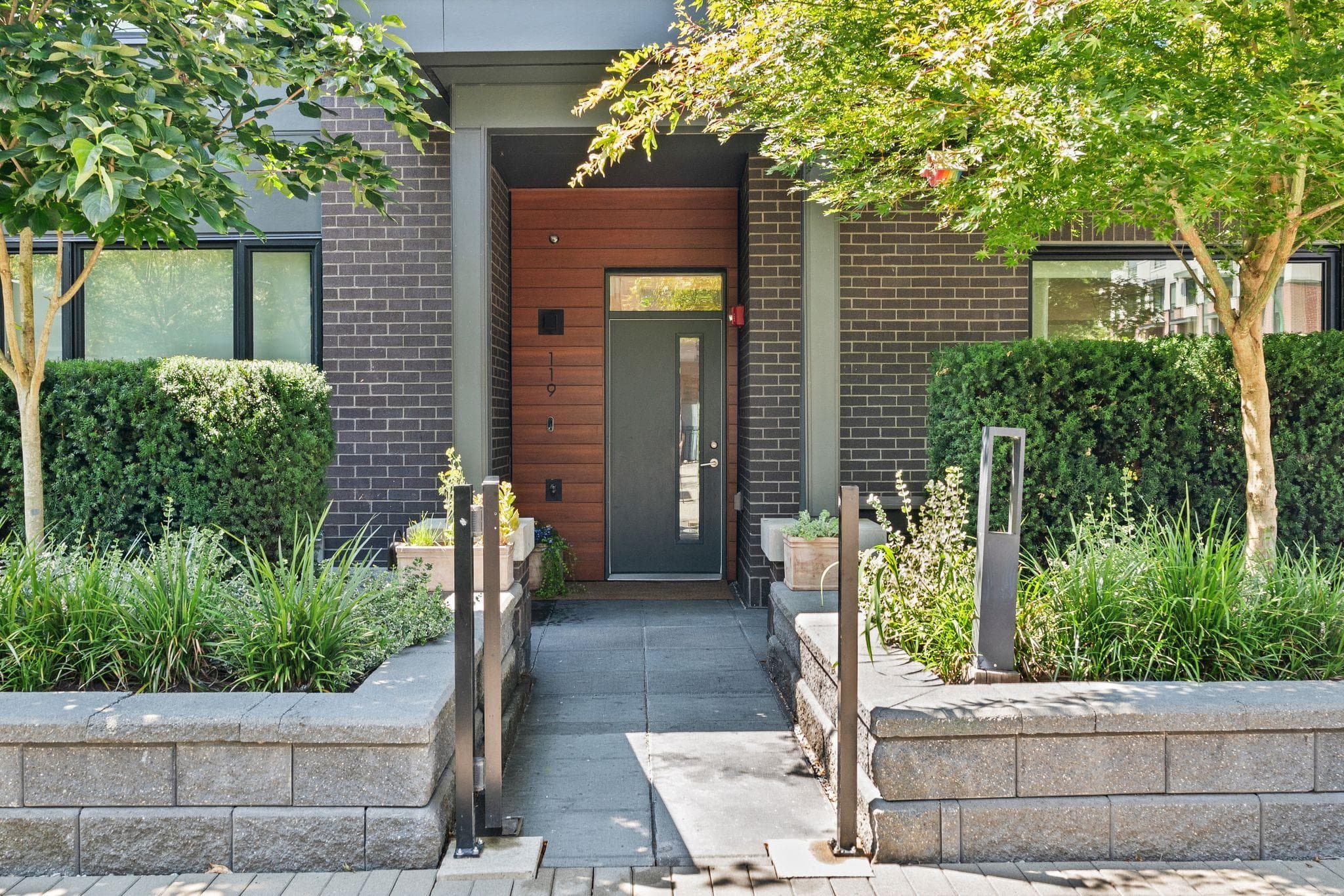 119 - 2035 Glenaire Drive, North Vancouver, V7P 1Y2 — photo 2