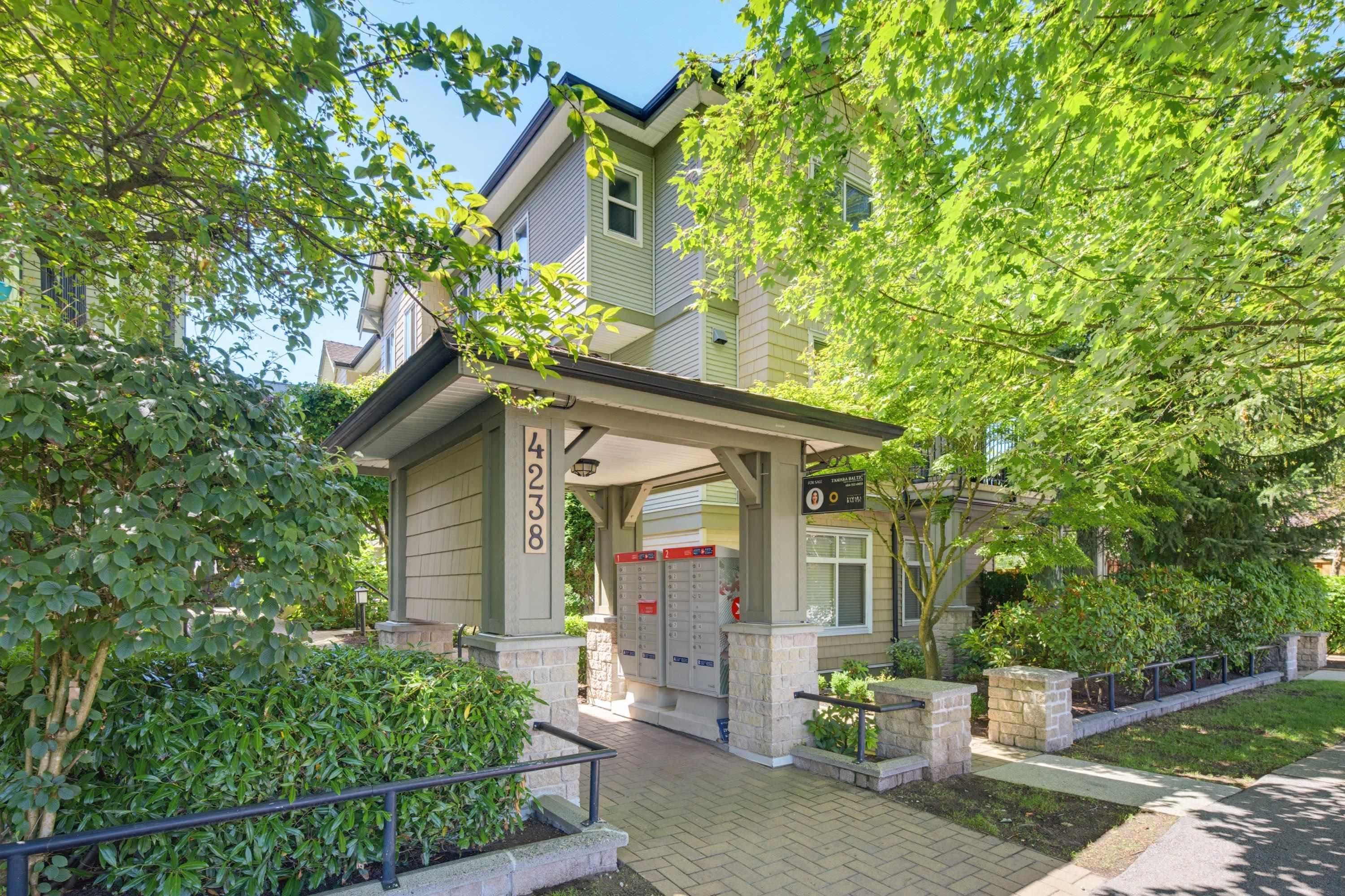 202 - 4238 Albert Street, Burnaby, V5C 6T1 — photo 1