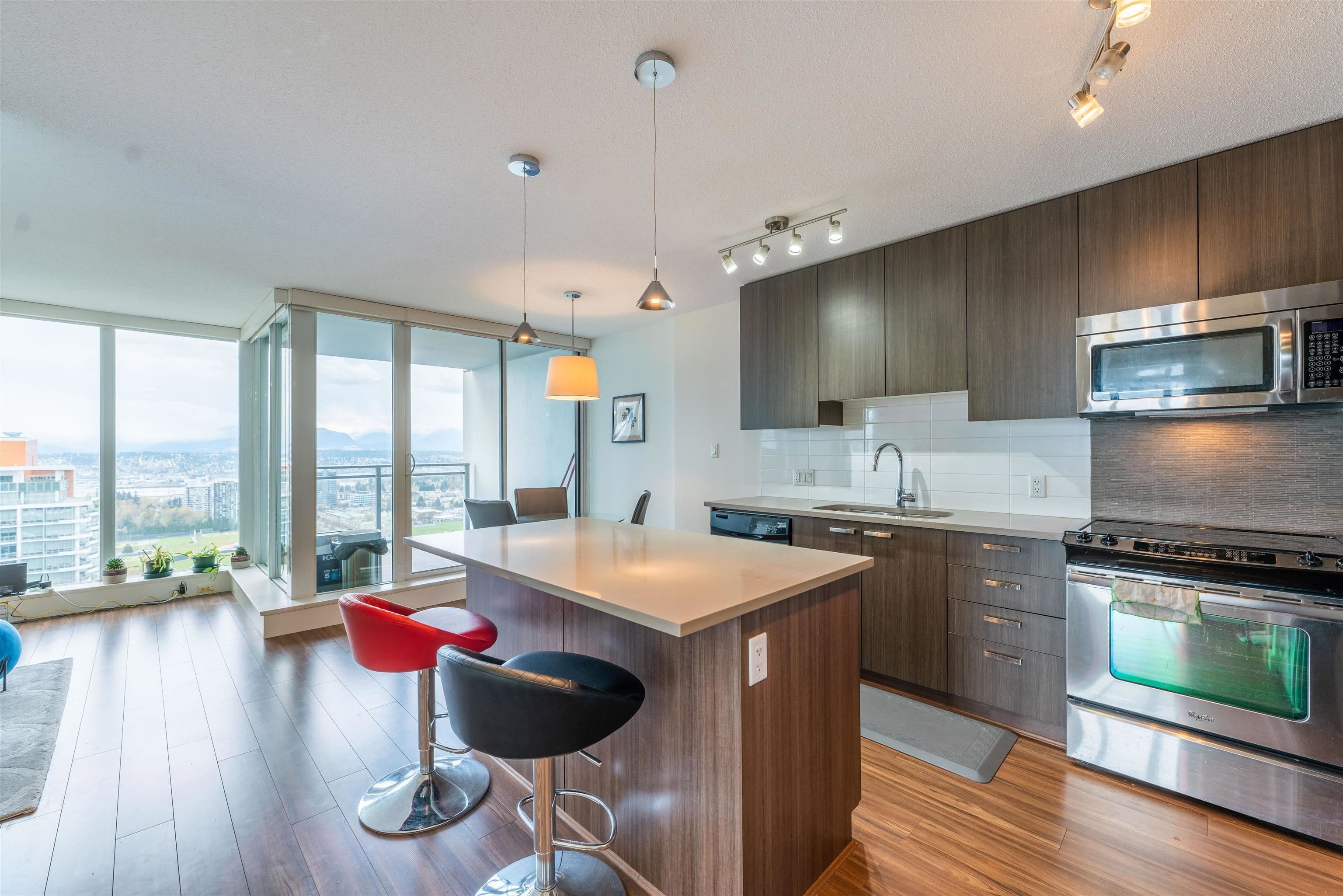 3502 - 13325 102a Avenue, Surrey