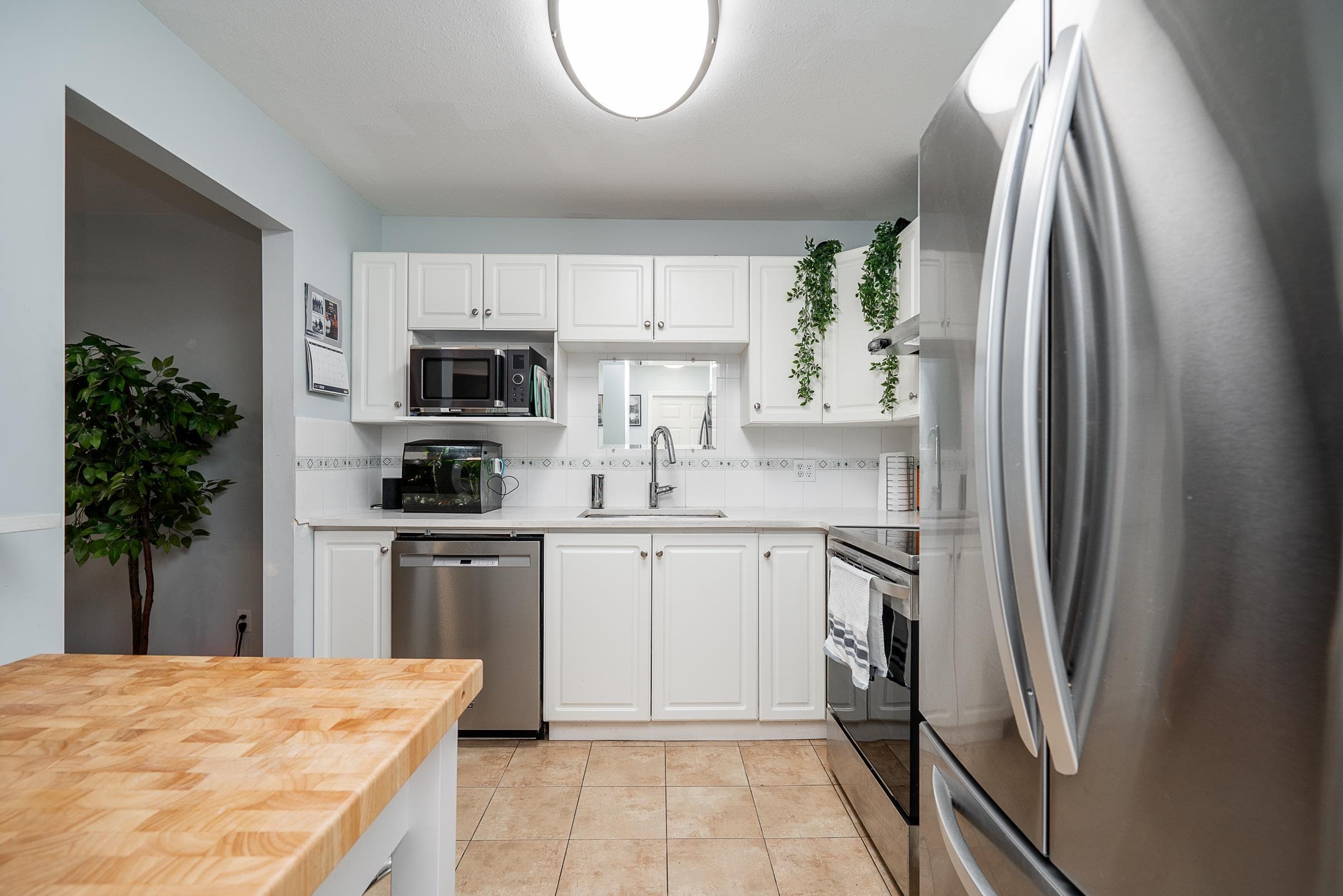 212 - 12733 72 Avenue, Surrey, V3W 2M7 — photo 3