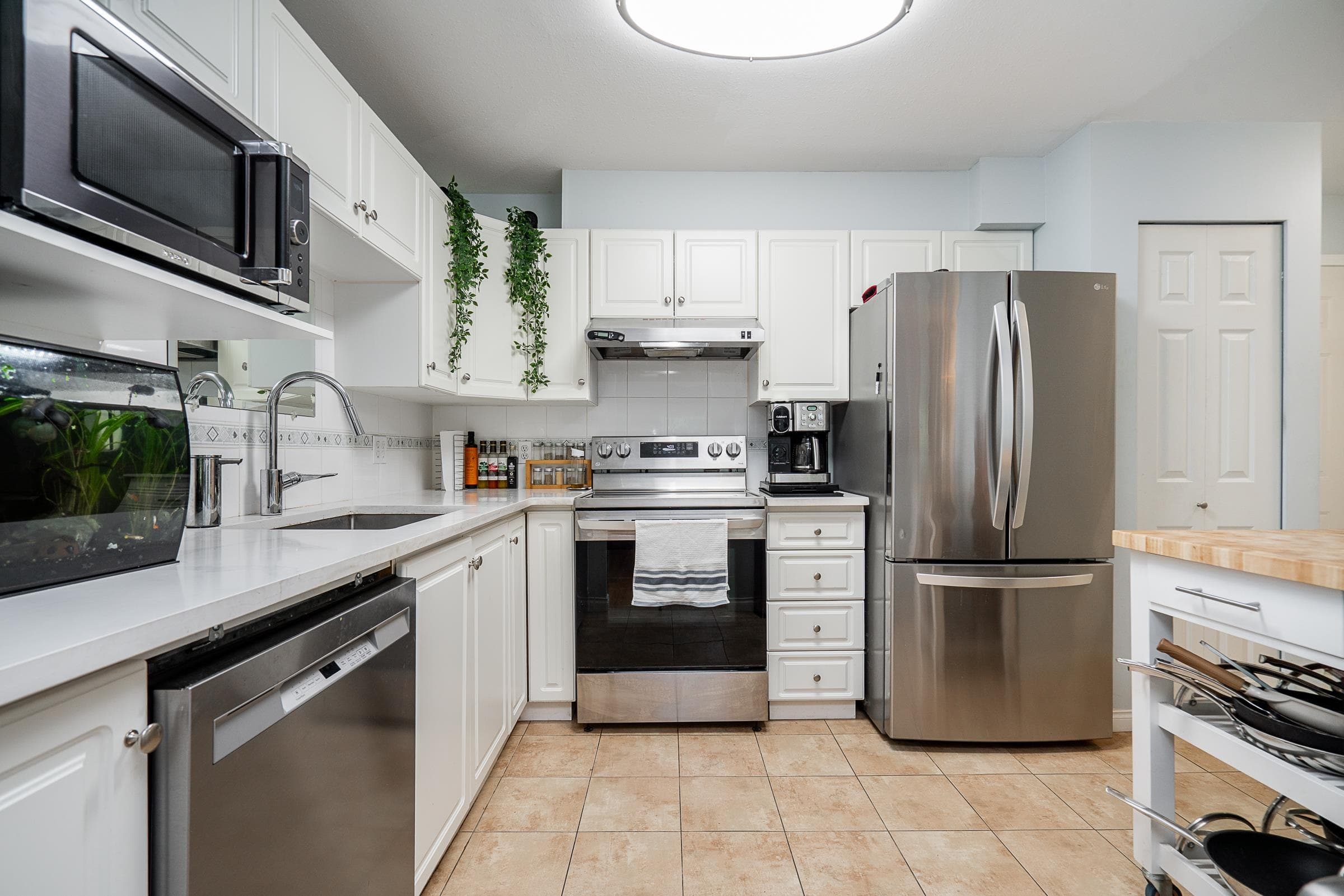 212 - 12733 72 Avenue, Surrey