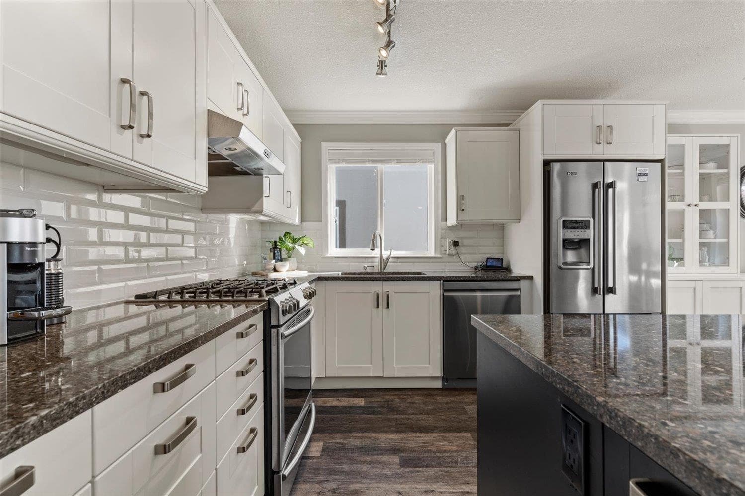 11 - 8590 Sunrise Drive, Chilliwack, V2R 3Z4 — photo 4