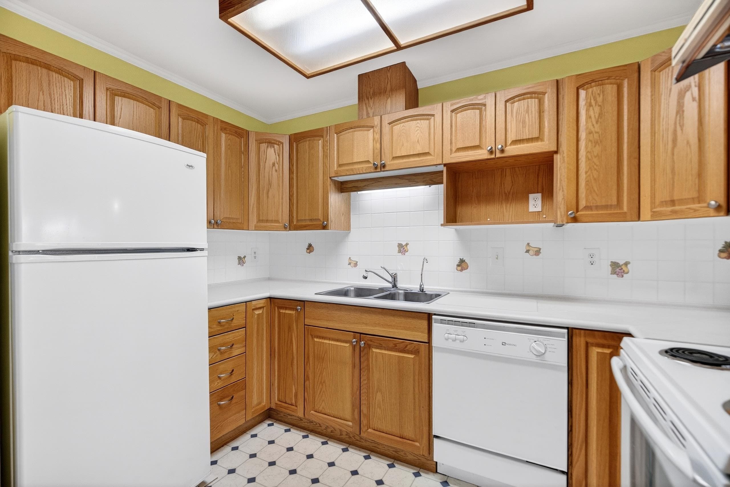 39 - 23580 Dewdney Trunk Road, Maple Ridge, V2X 0S8 — photo 5