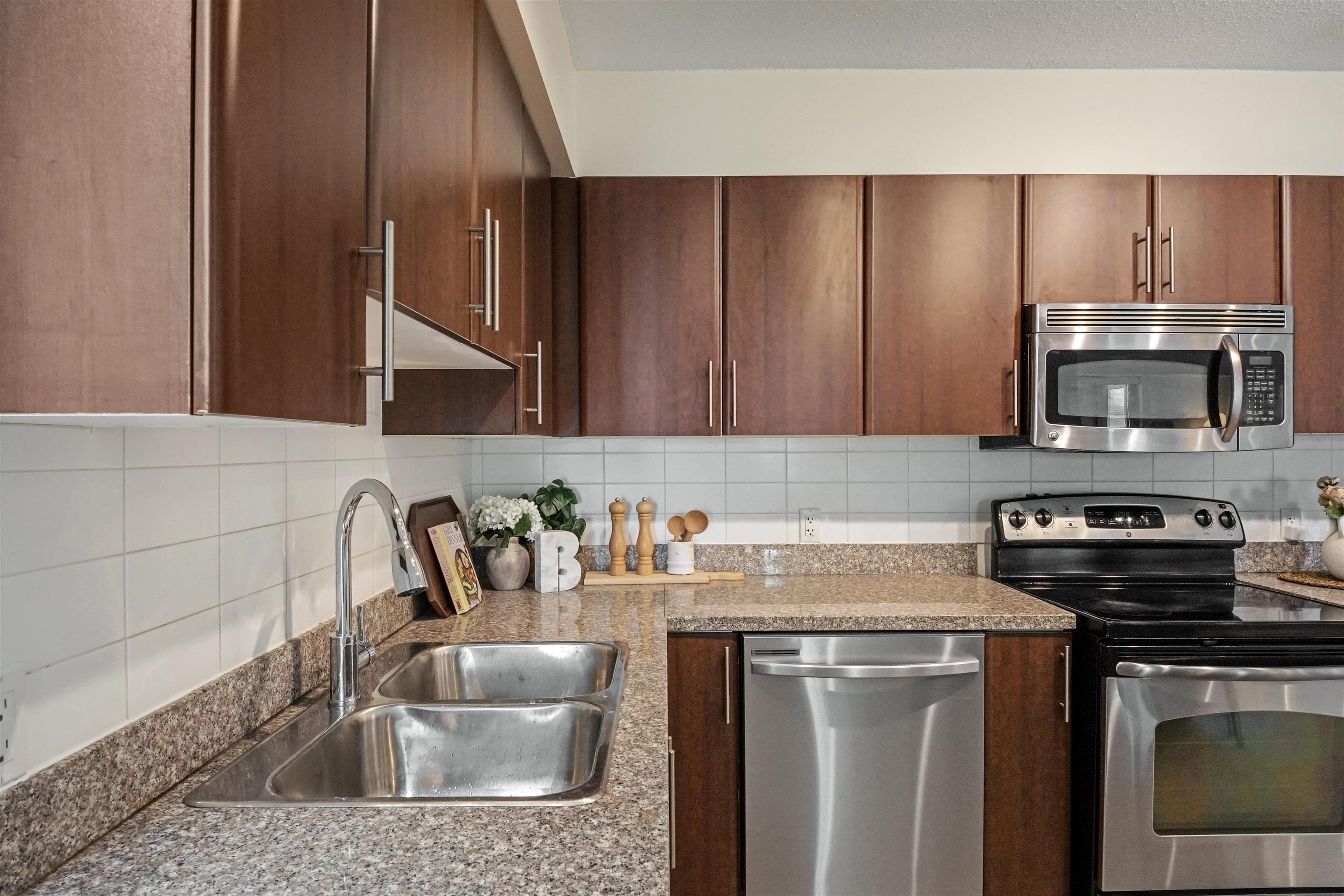 3802 - 1178 Heffley Crescent, Coquitlam, V3B 0A7 — photo 5