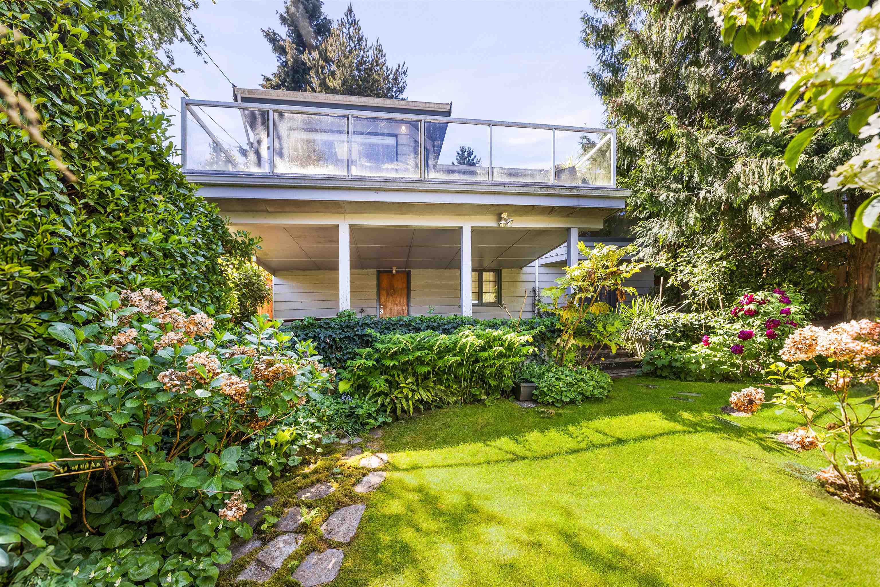 4888 Narvaez Drive, Vancouver, V6L 2J2 — photo 2