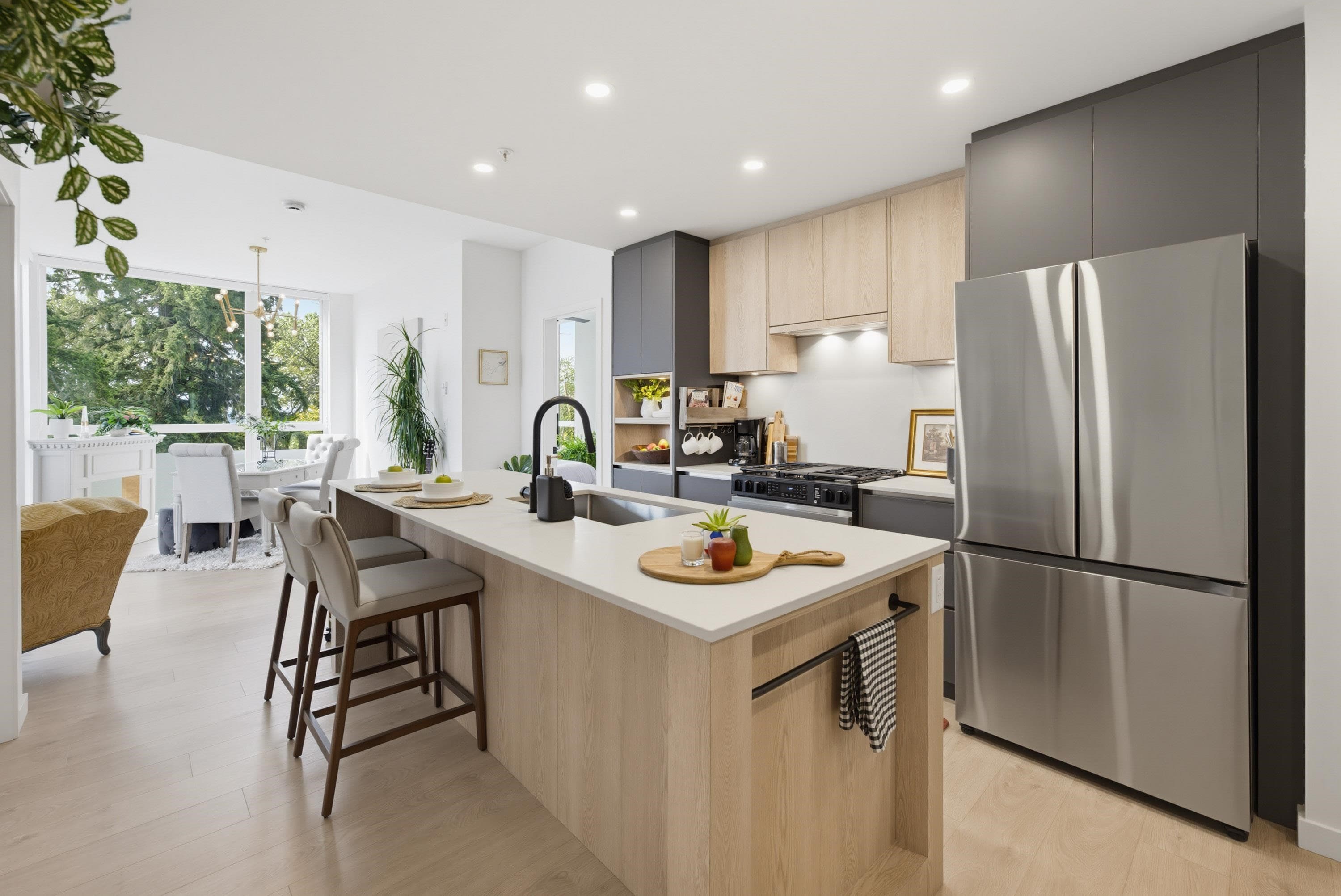 403 - 6585 195a Street, Surrey, V4N 6Y9 — photo 2