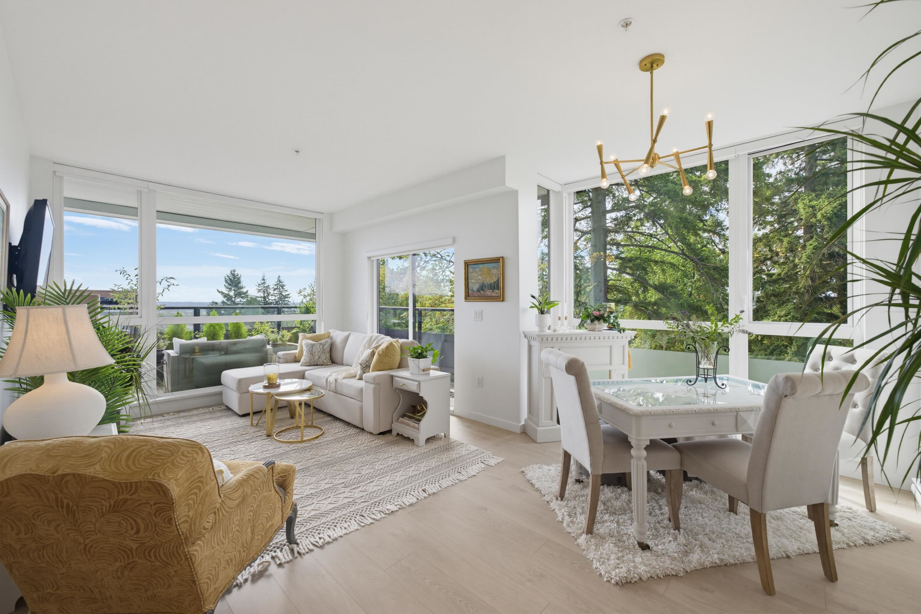 403 - 6585 195a Street, Surrey, V4N 6Y9 — photo 1