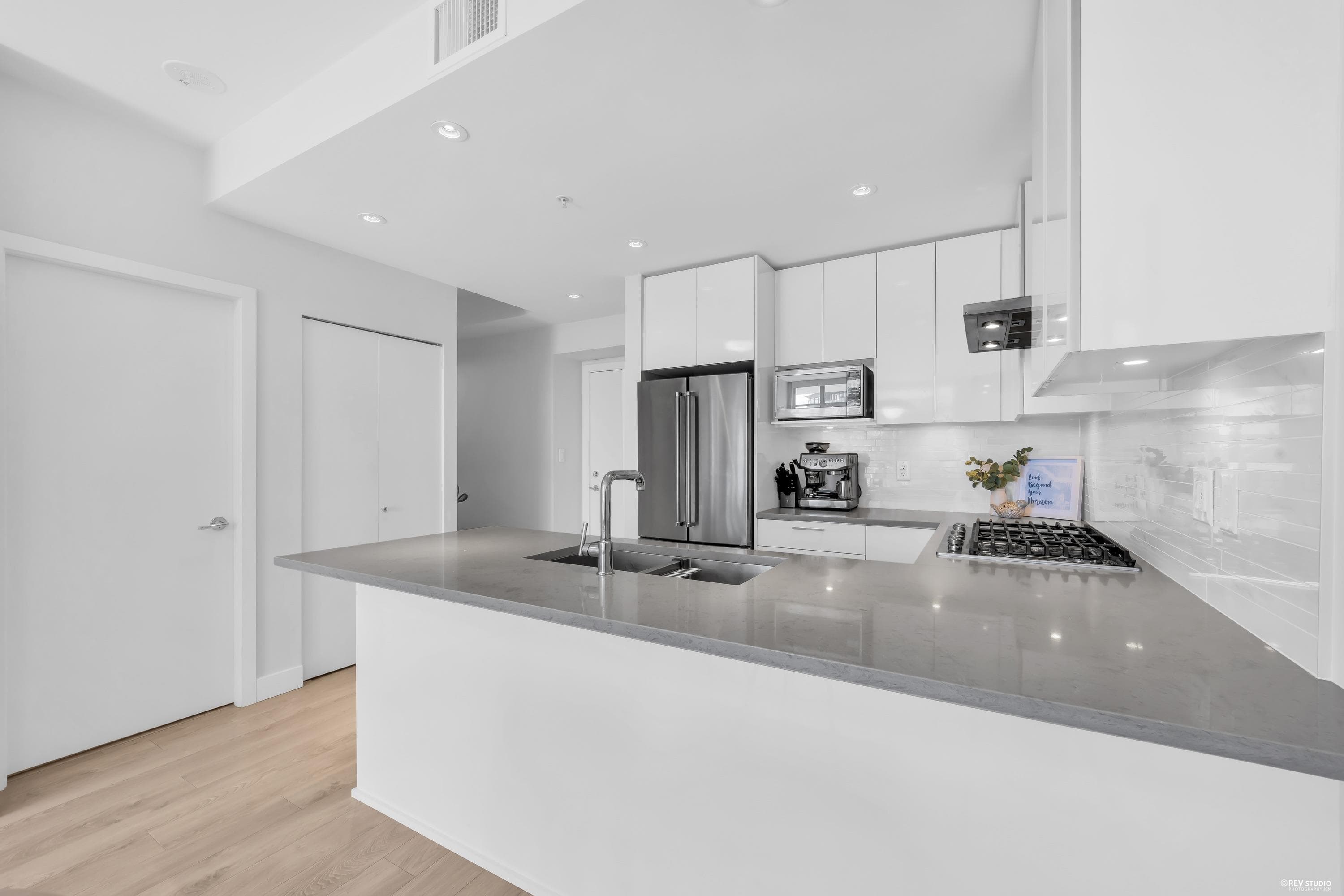 1701 - 1788 Gilmore Avenue, Burnaby, V5C 0L5 — photo 2