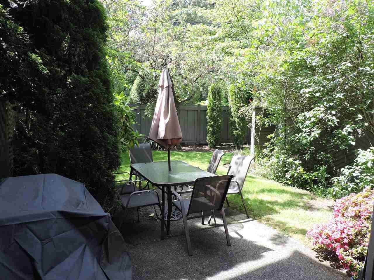 1147 Montroyal Boulevard, North Vancouver, V7R 2H8 — photo 3