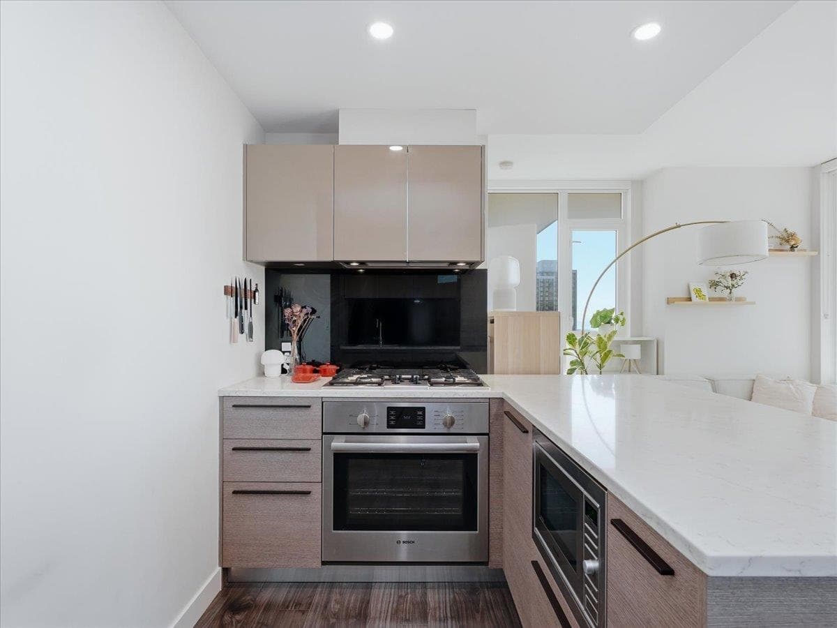 3005 - 6383 Mckay Avenue, Burnaby, V5H 0H8 — photo 4