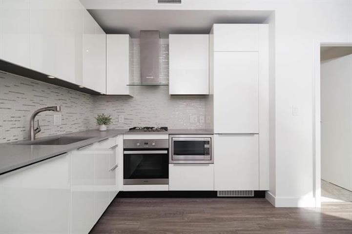 3405 - 1283 Howe Street, Vancouver, V6Z 0E3 — photo 2
