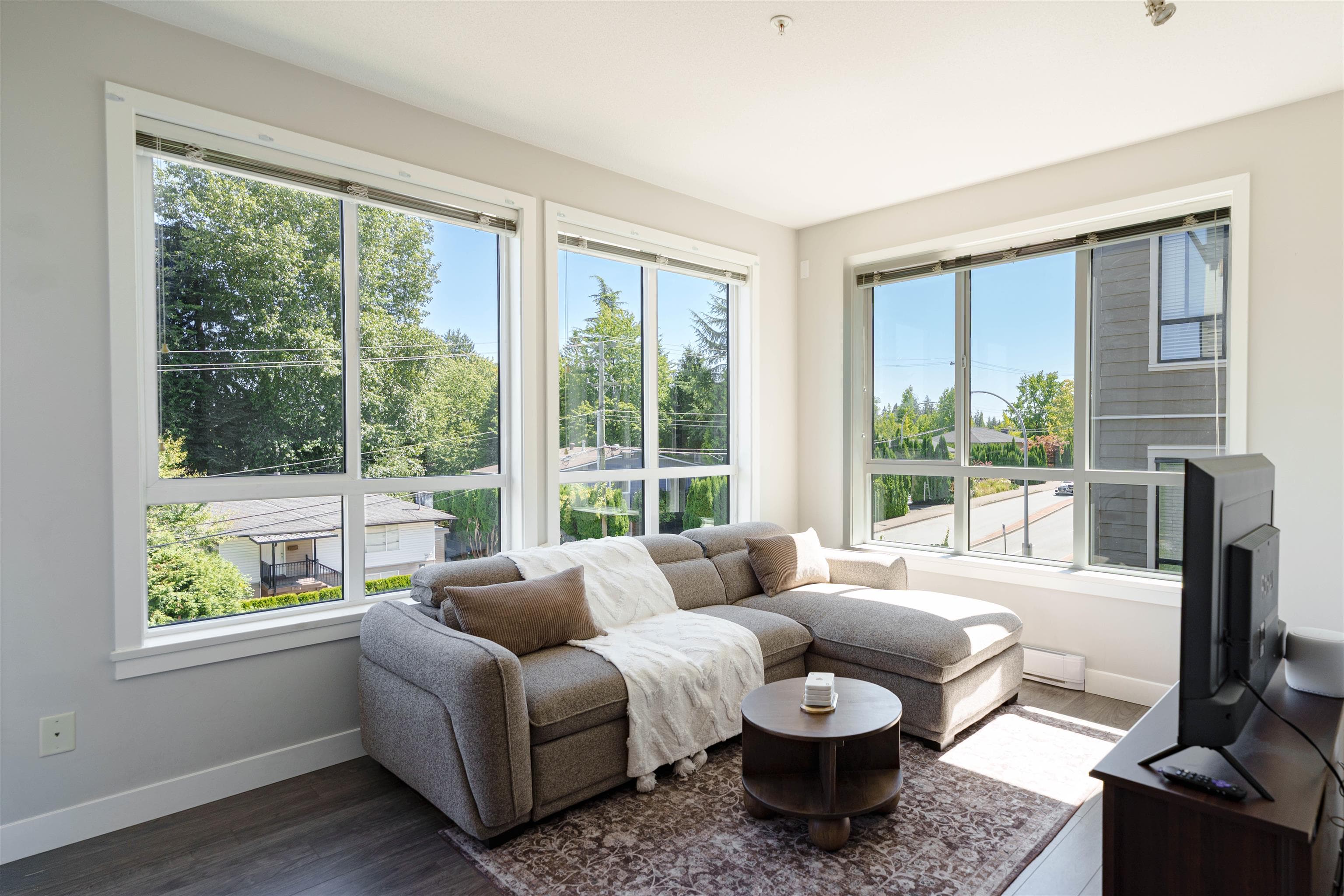 406 - 15388 105 Avenue, Surrey, V3R 0C4 — photo 5