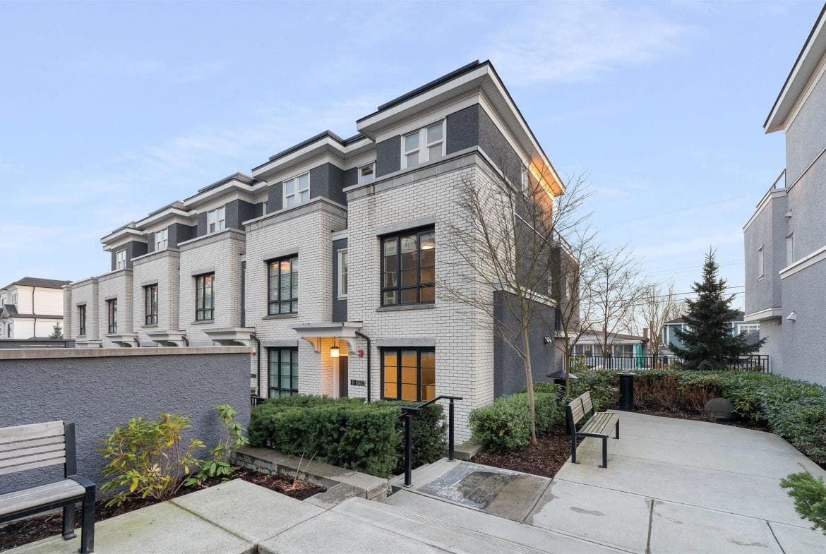 6 - 238 W 62nd Avenue, Vancouver