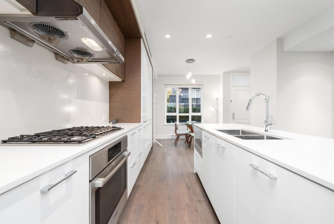 6 - 238 W 62nd Avenue, Vancouver, V5X 0G7 — photo 4