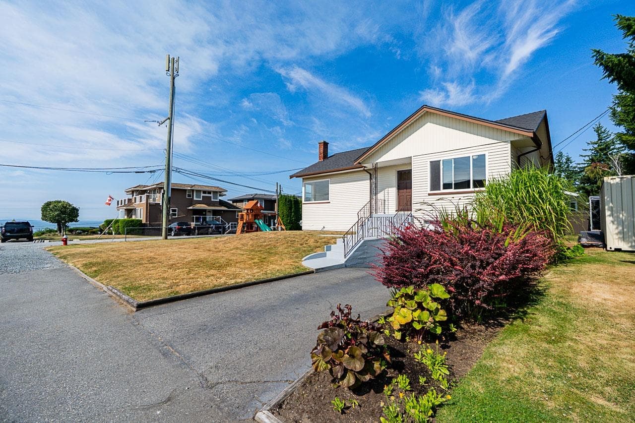 1033 Cypress Street, White Rock, V4B 4H1 — photo 4