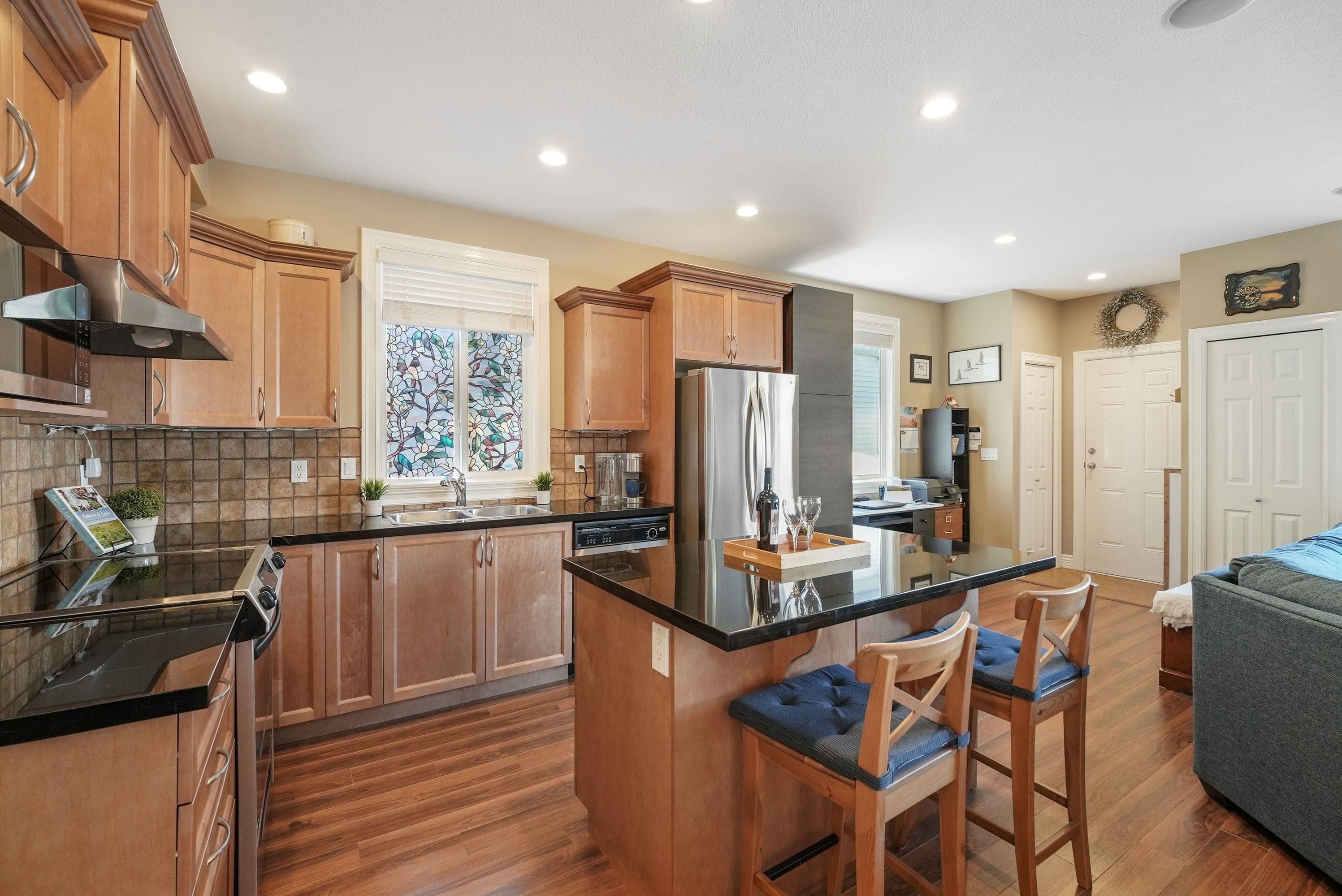 19455 66 Avenue, Surrey, V4N 0C3 — photo 4