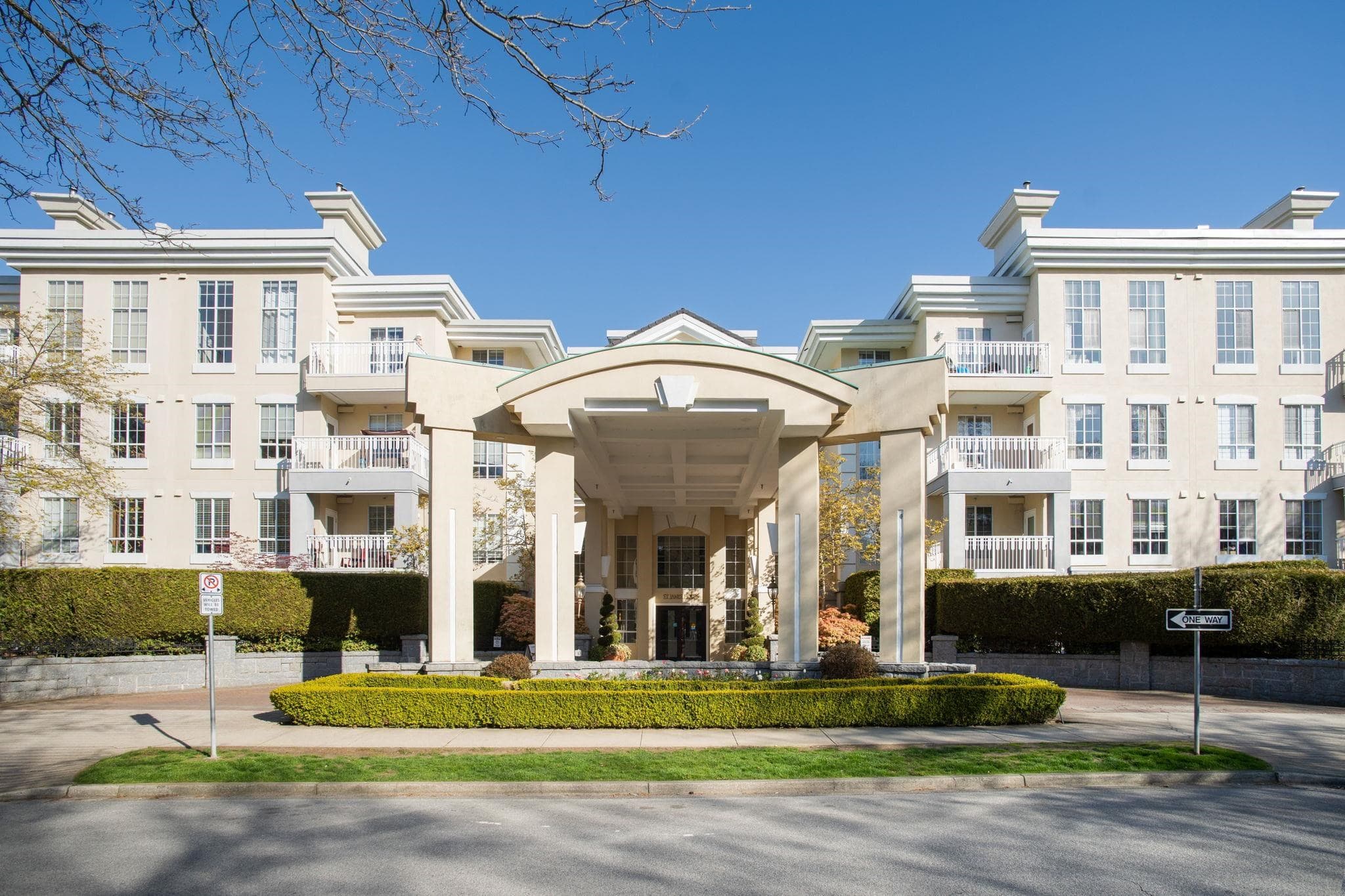 116 - 5835 Hampton Place, Vancouver