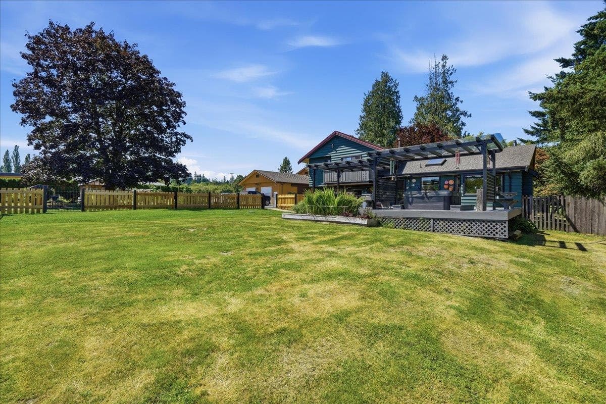 12730 216 Street, Maple Ridge, V2X 7J9 — photo 3