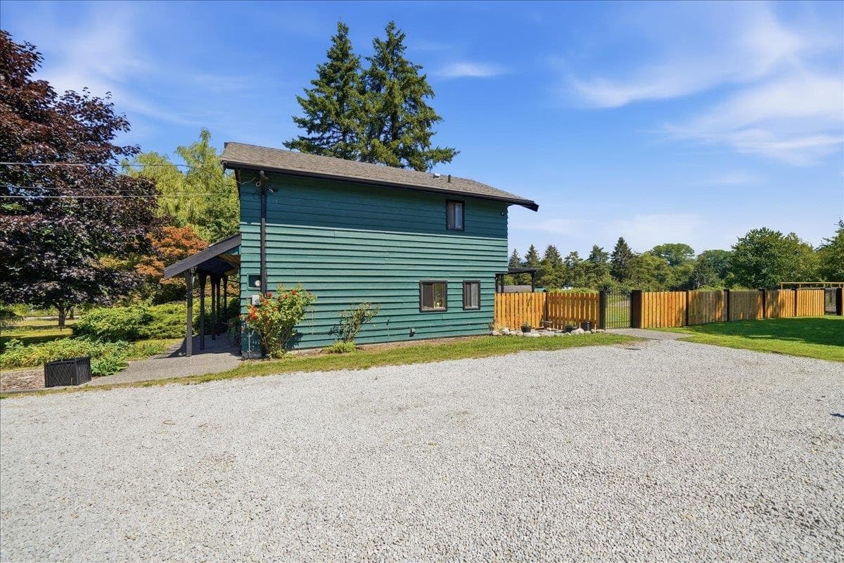 12730 216 Street, Maple Ridge, V2X 7J9 — photo 5