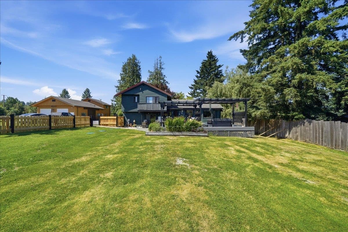 12730 216 Street, Maple Ridge, V2X 7J9 — photo 4