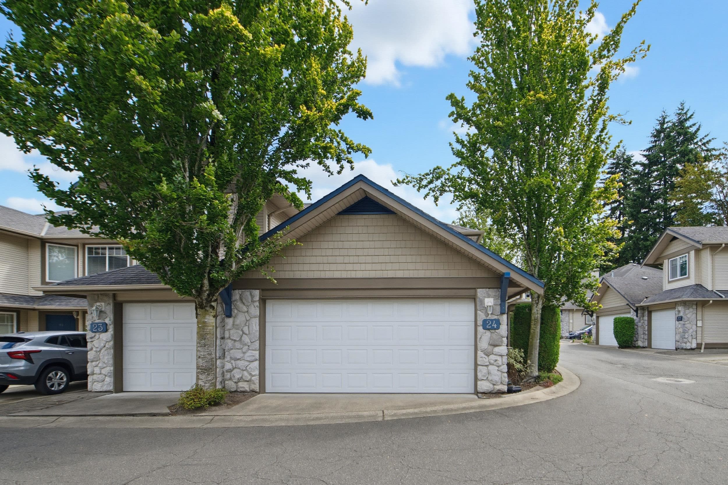 24 - 8888 151 Street, Surrey, V3R 0Z9 — photo 2