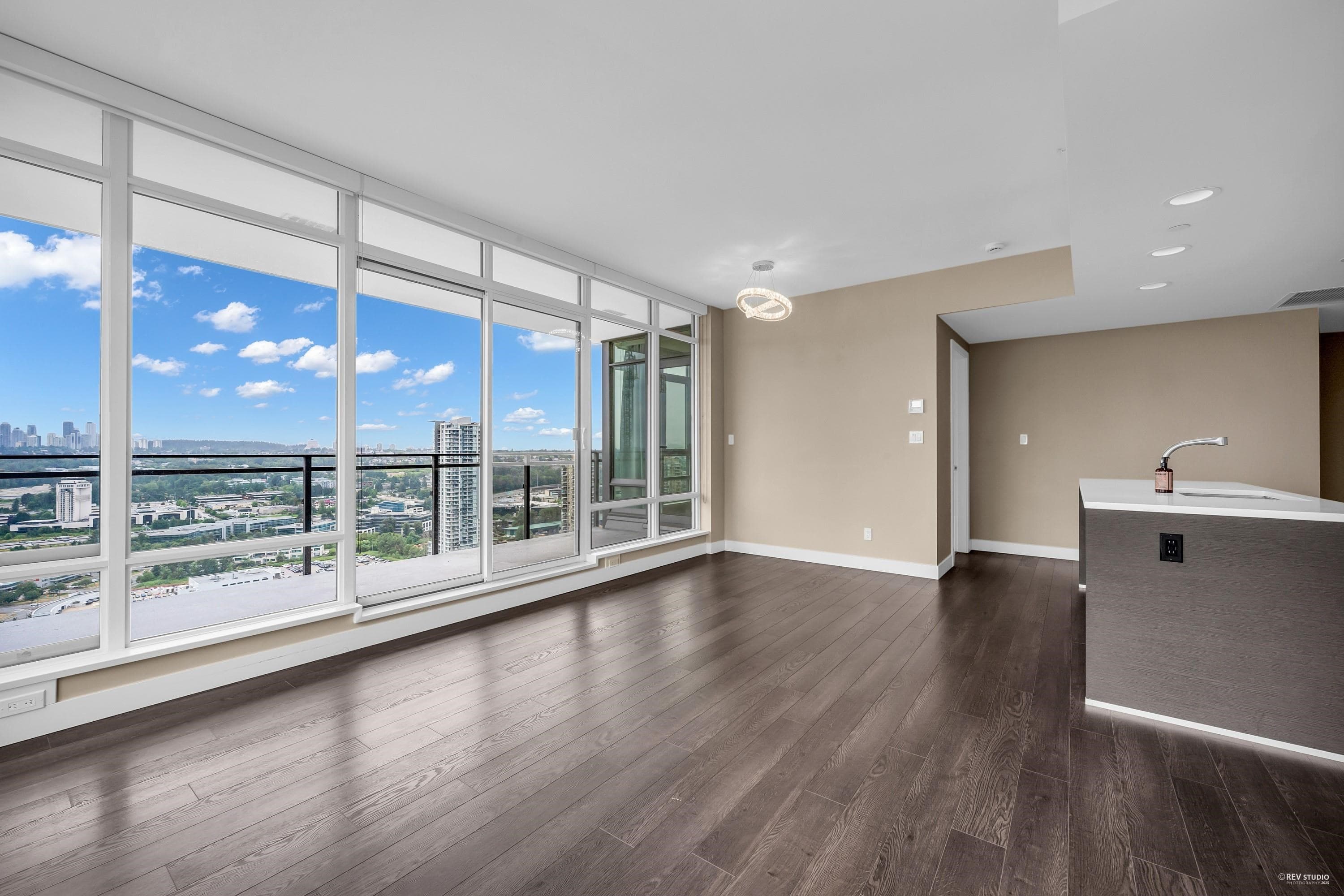 2807 - 2008 Rosser Avenue, Burnaby