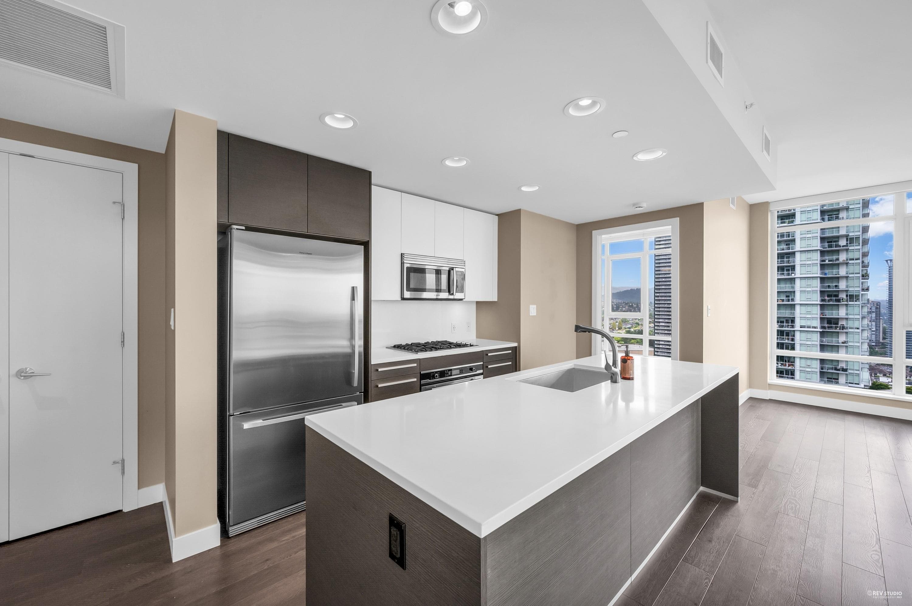 2807 - 2008 Rosser Avenue, Burnaby, V5C 0H8 — photo 4