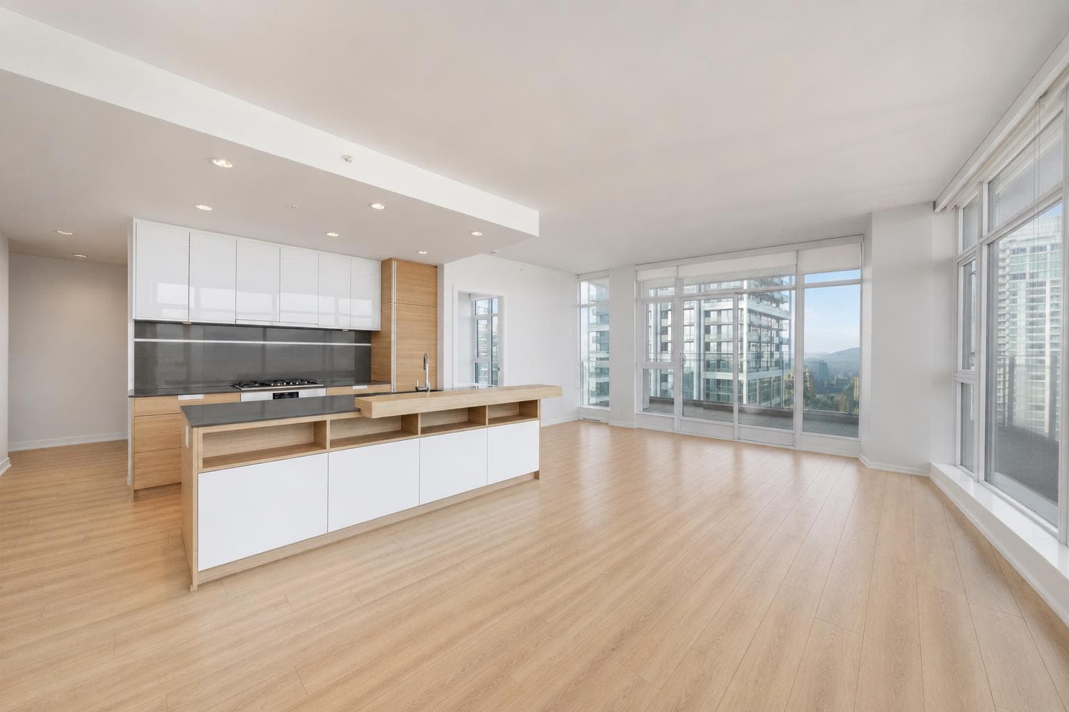 3503 - 4688 Kingsway, Burnaby, V5H 0E9 — photo 3