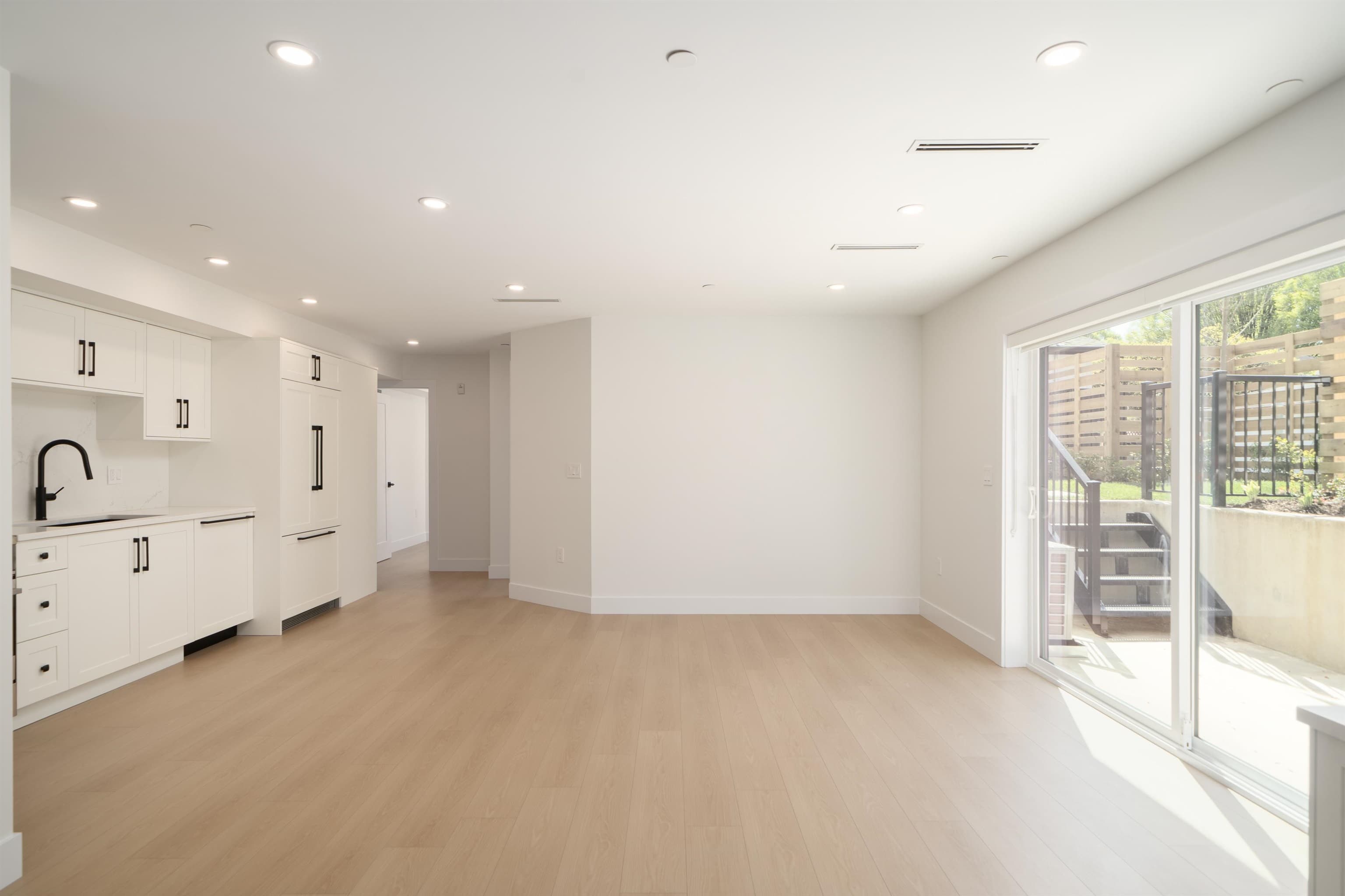 4832 Duchess Street, Vancouver, V5R 3L6 — photo 3