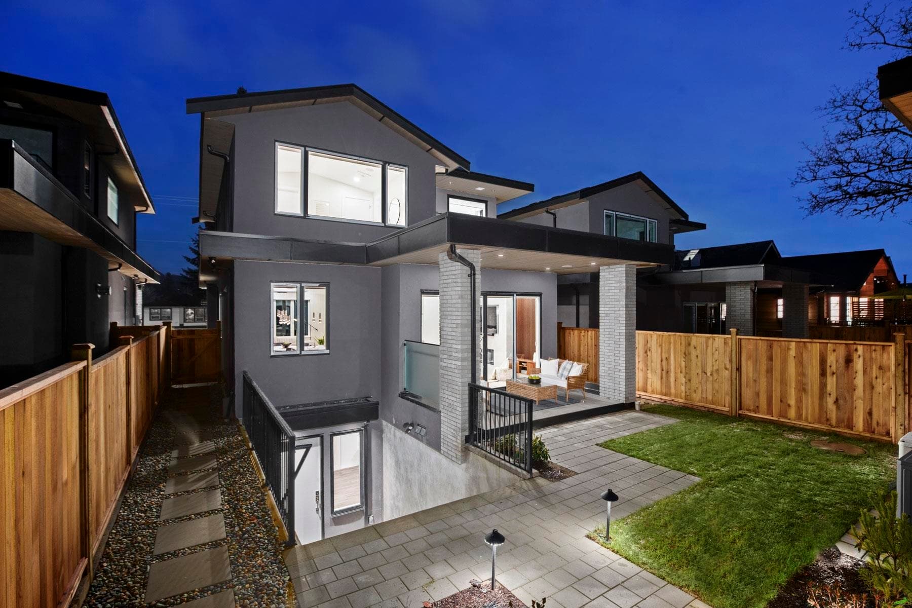 3073 Fromme Road, North Vancouver, V7K 2C8 — photo 5