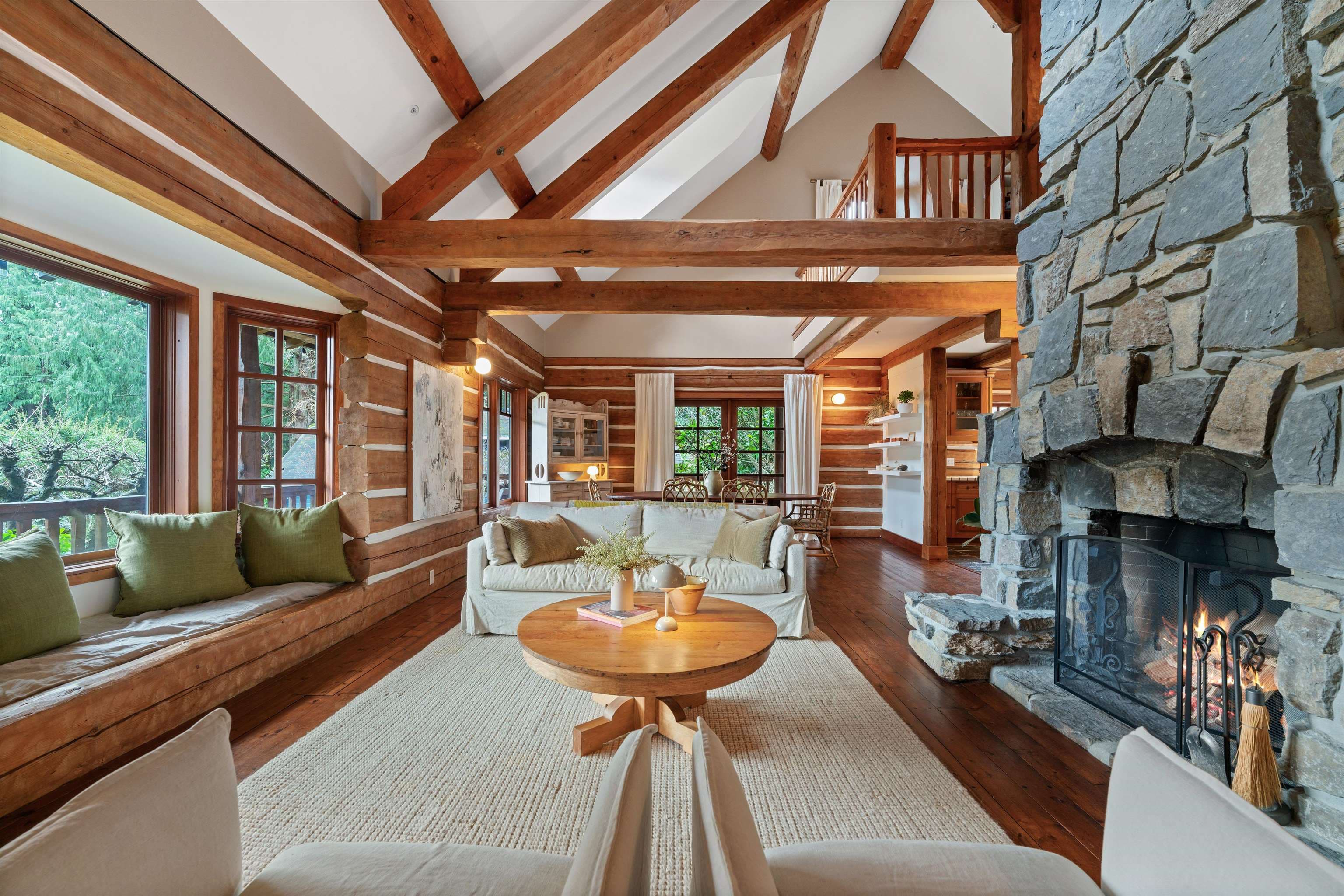 5851 Eagle Island, West Vancouver