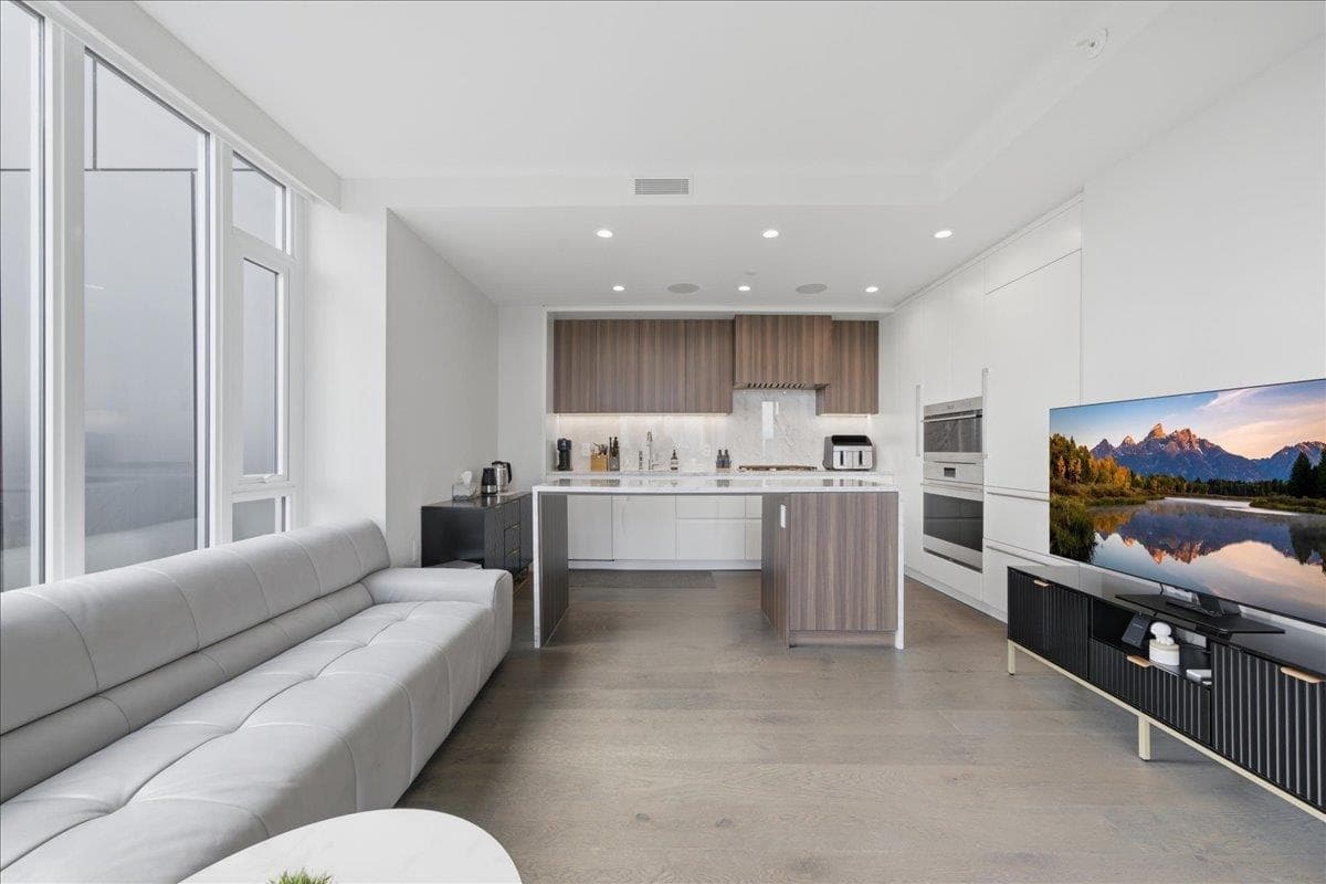 2207 - 7418 Paulson Street, Vancouver, V6P 0K2 — photo 2
