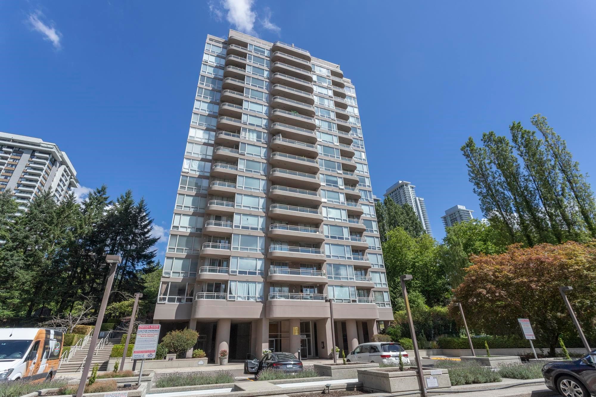 706 - 9633 Manchester Drive, Burnaby, V3N 4Y9 — photo 3