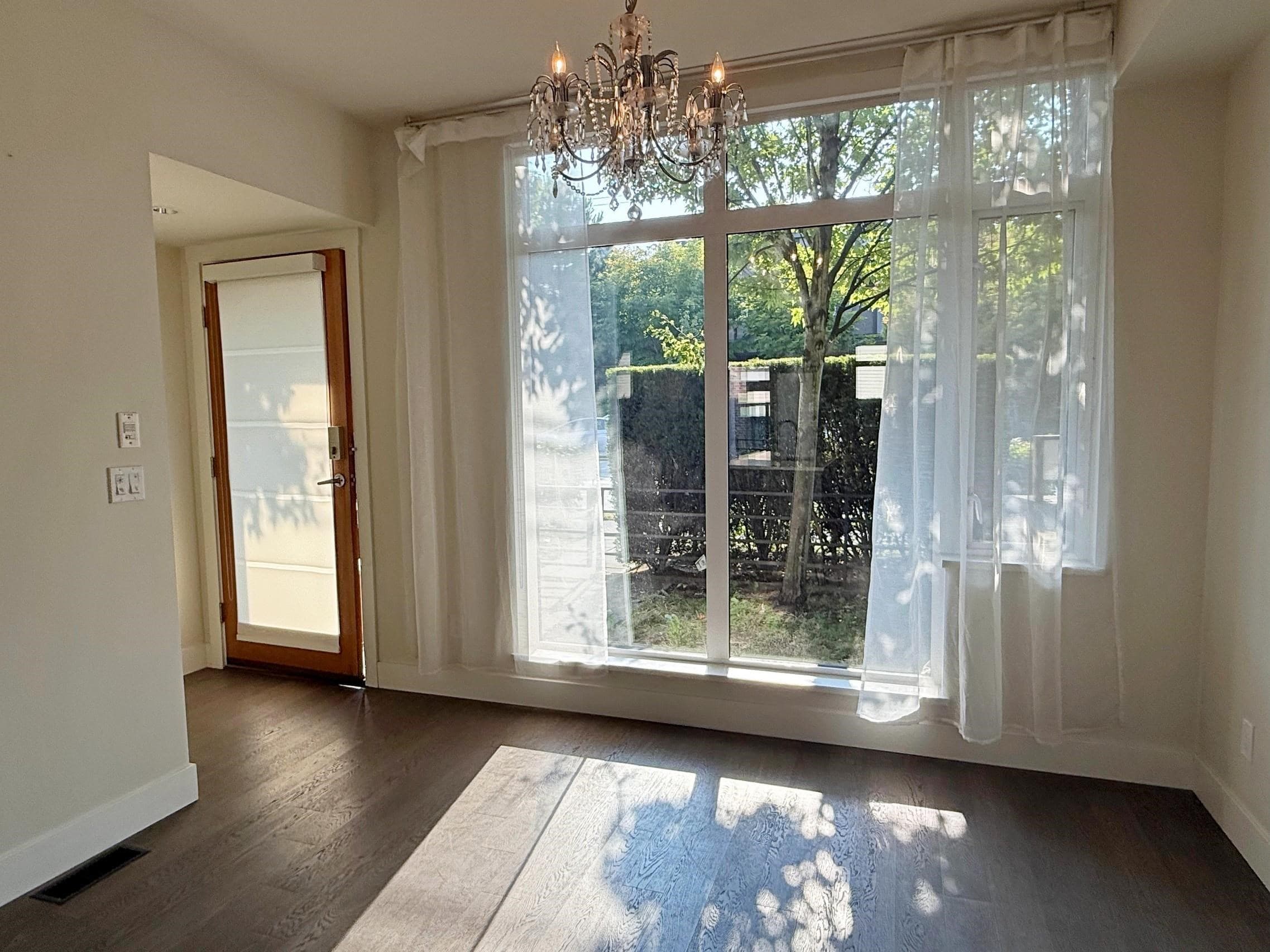 6180 Oak Street, Vancouver, V6M 2W2 — photo 3